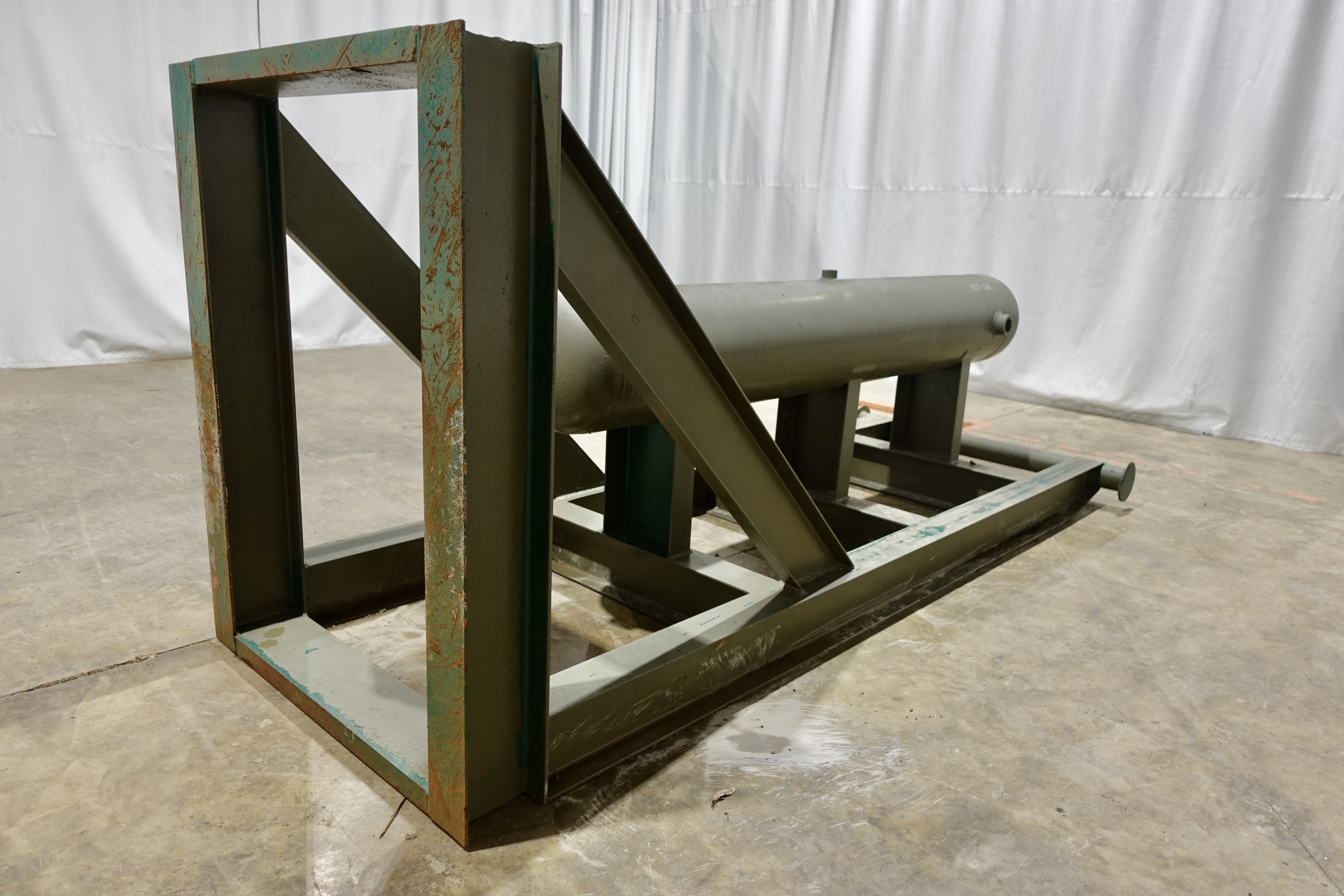 Used Sand Trap, Gravity, 16"x8', 3000#