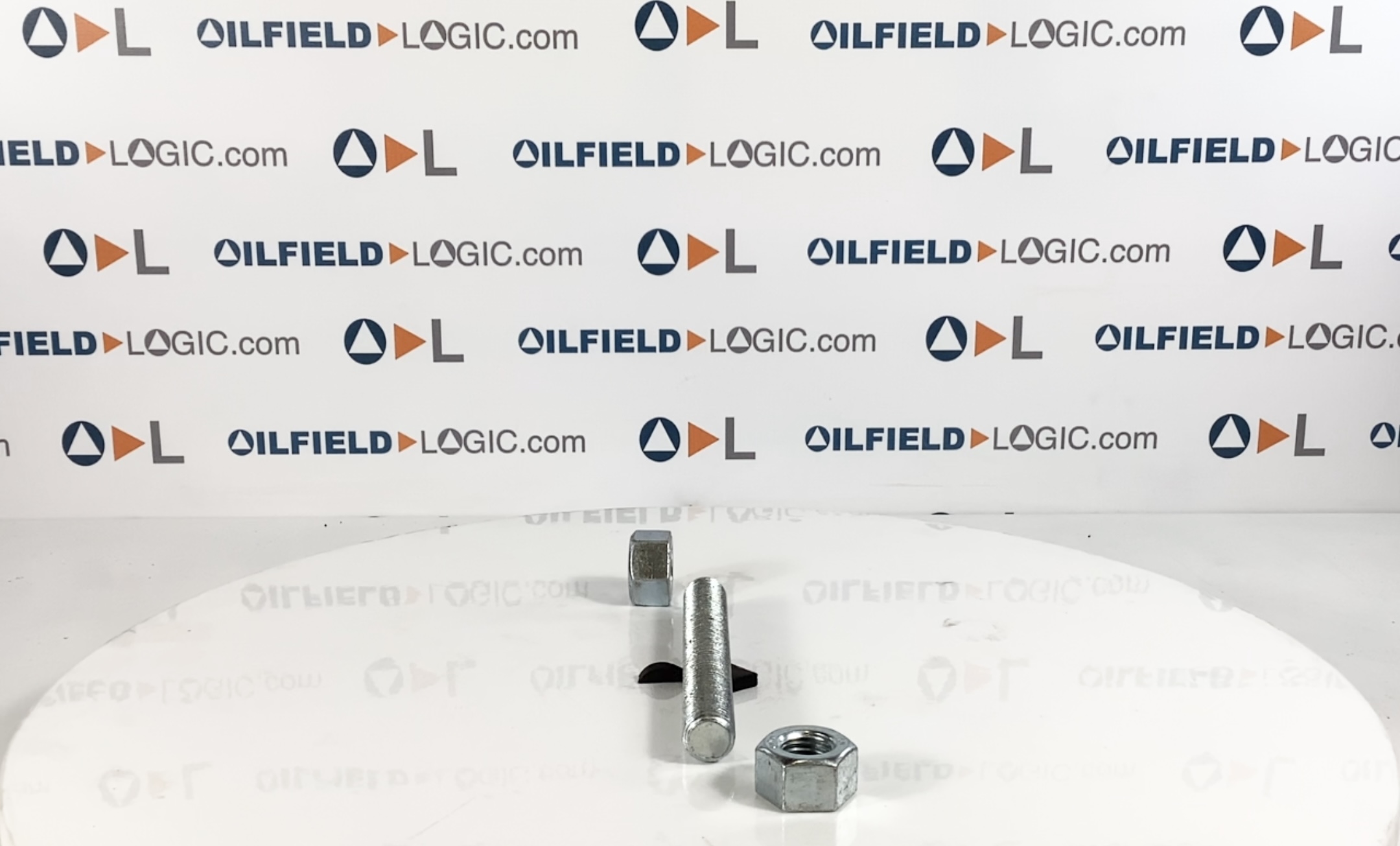 Stud, THD, 7/8"-9x7-1/4", Zinc