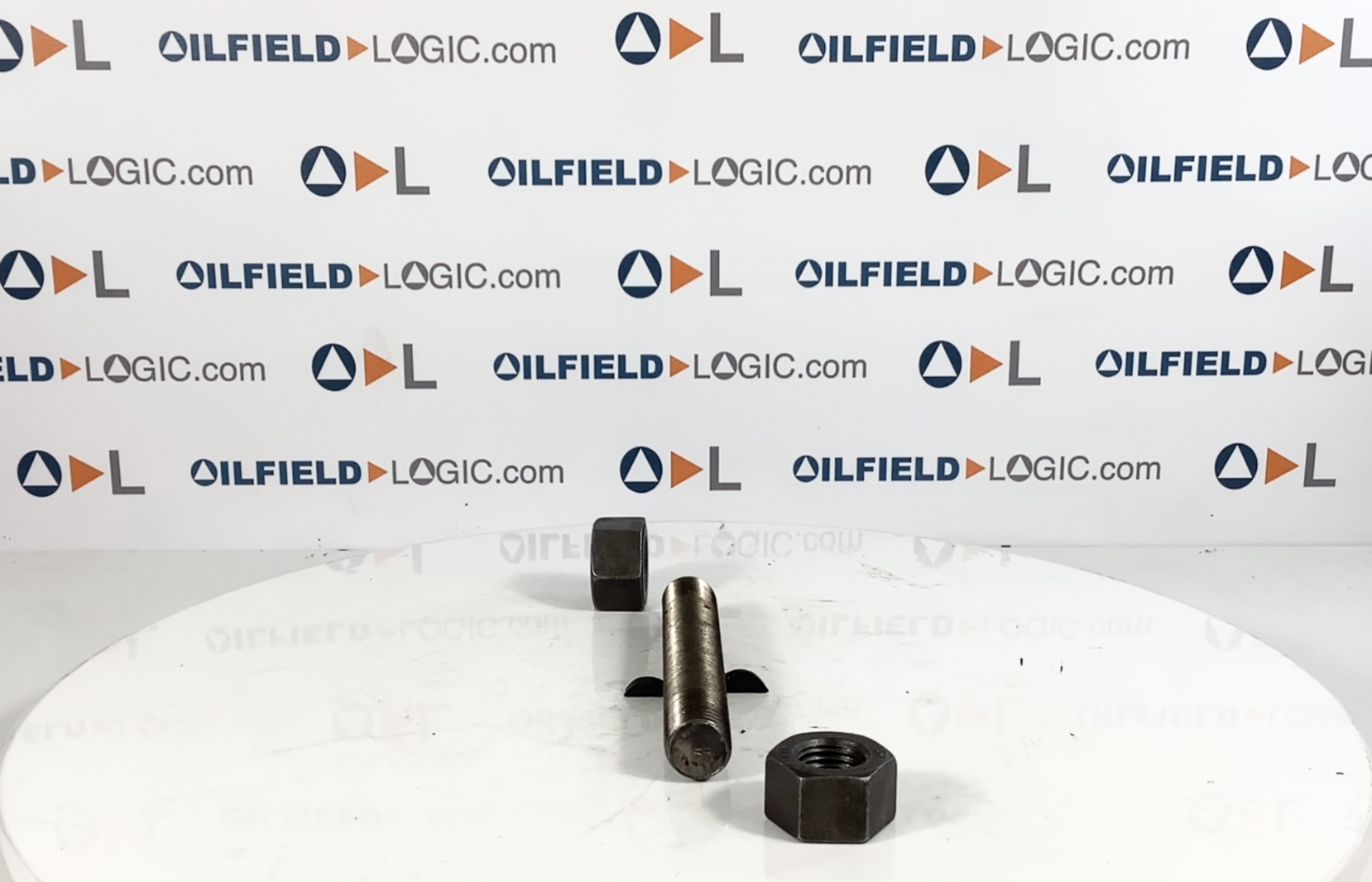 Stud, THD, 1"-8x8", B-7