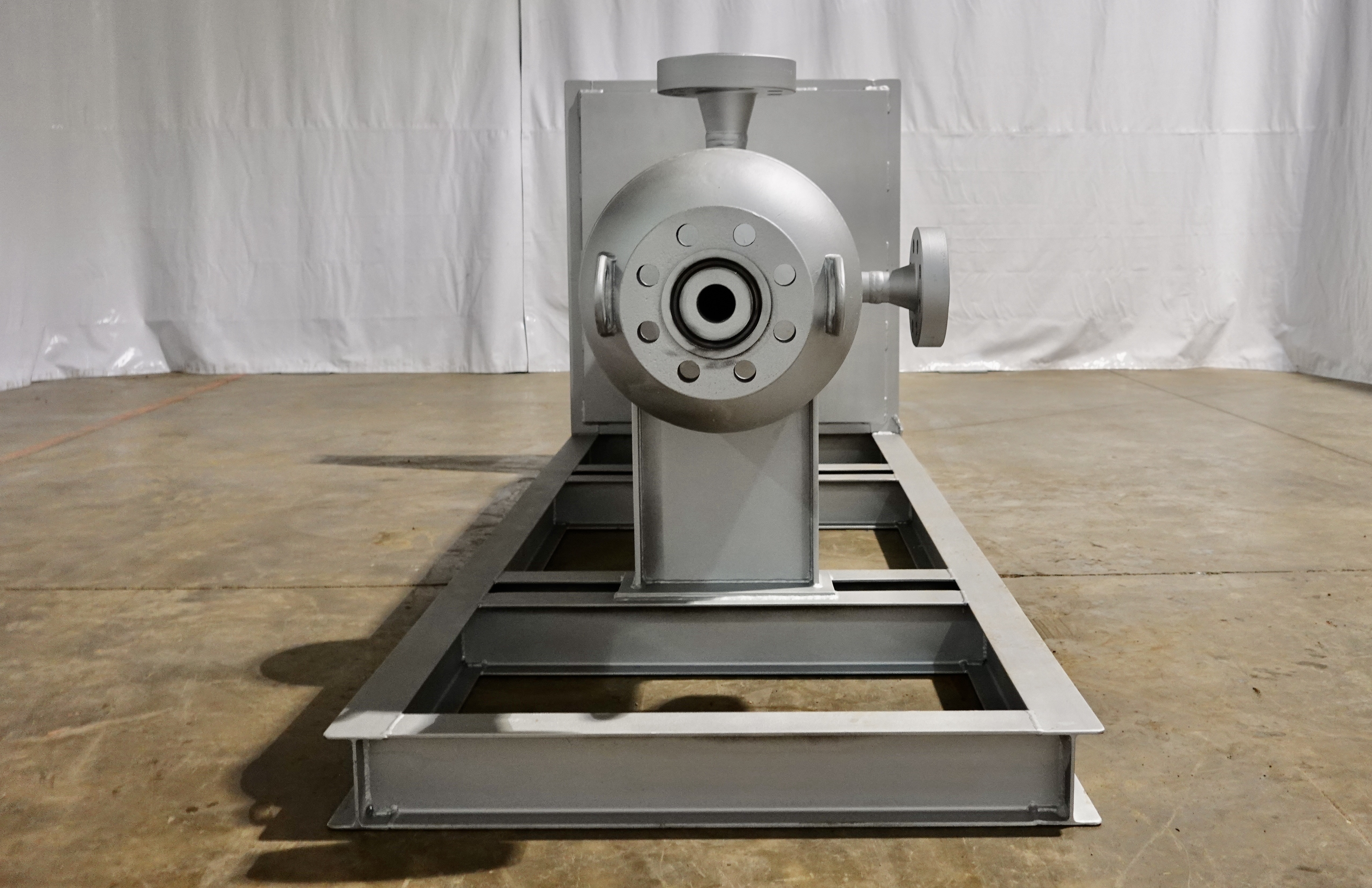 Refurbished Sand Trap, Gravity, 20"x8', 5000#