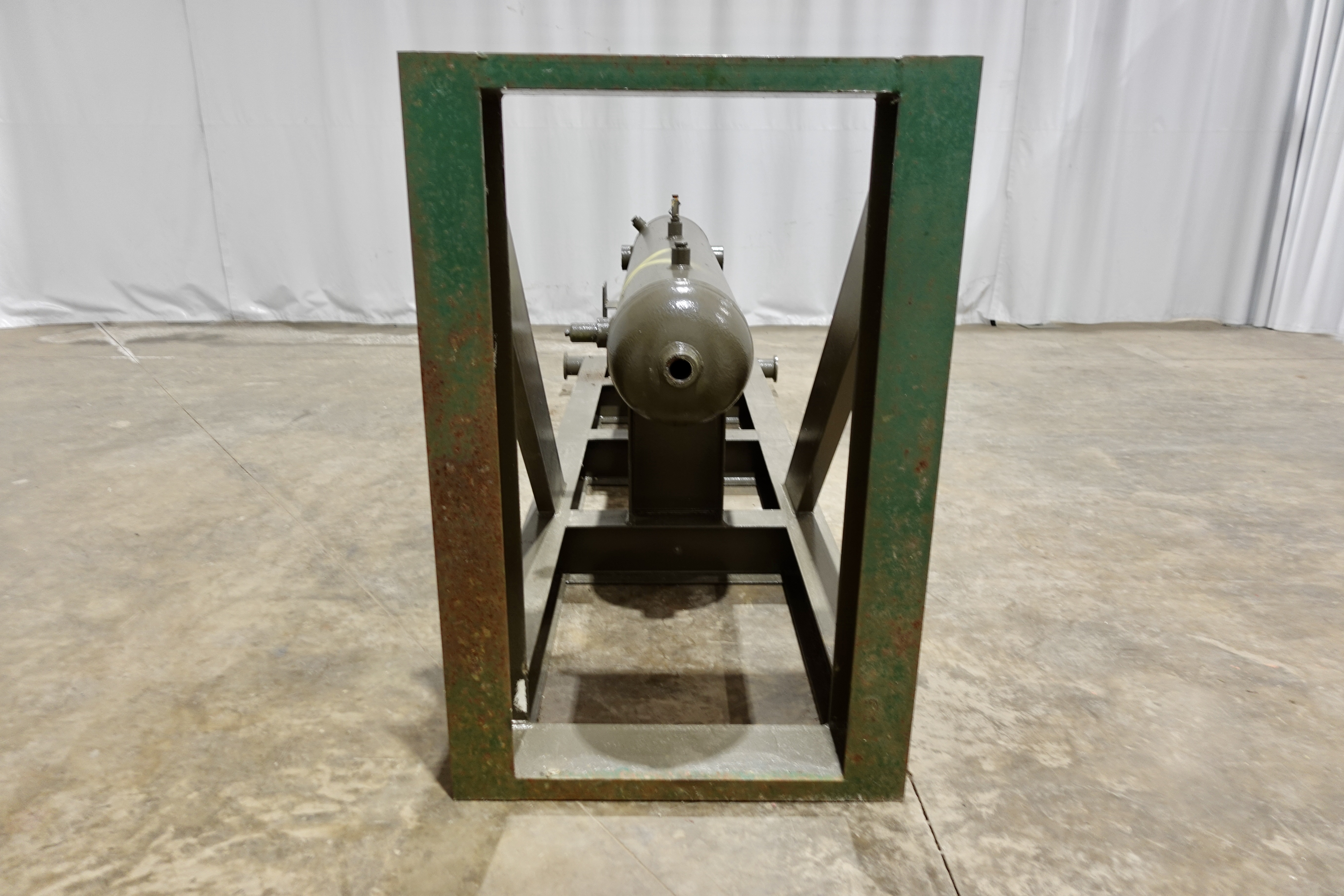 Used Sand Trap, Gravity, 16"x8', 3000#