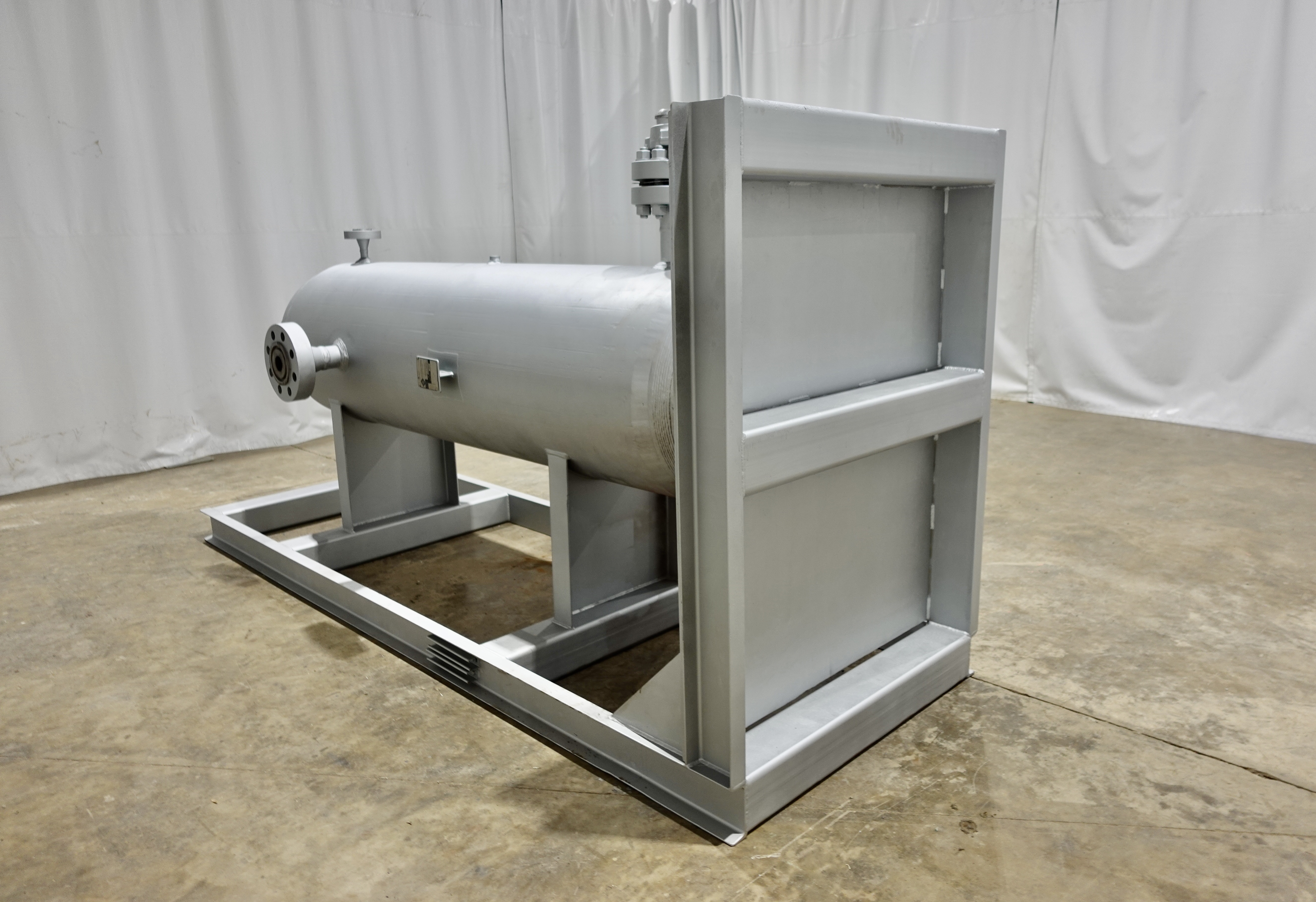 Refurbished Sand Trap, Gravity, 28"x8', 5000#