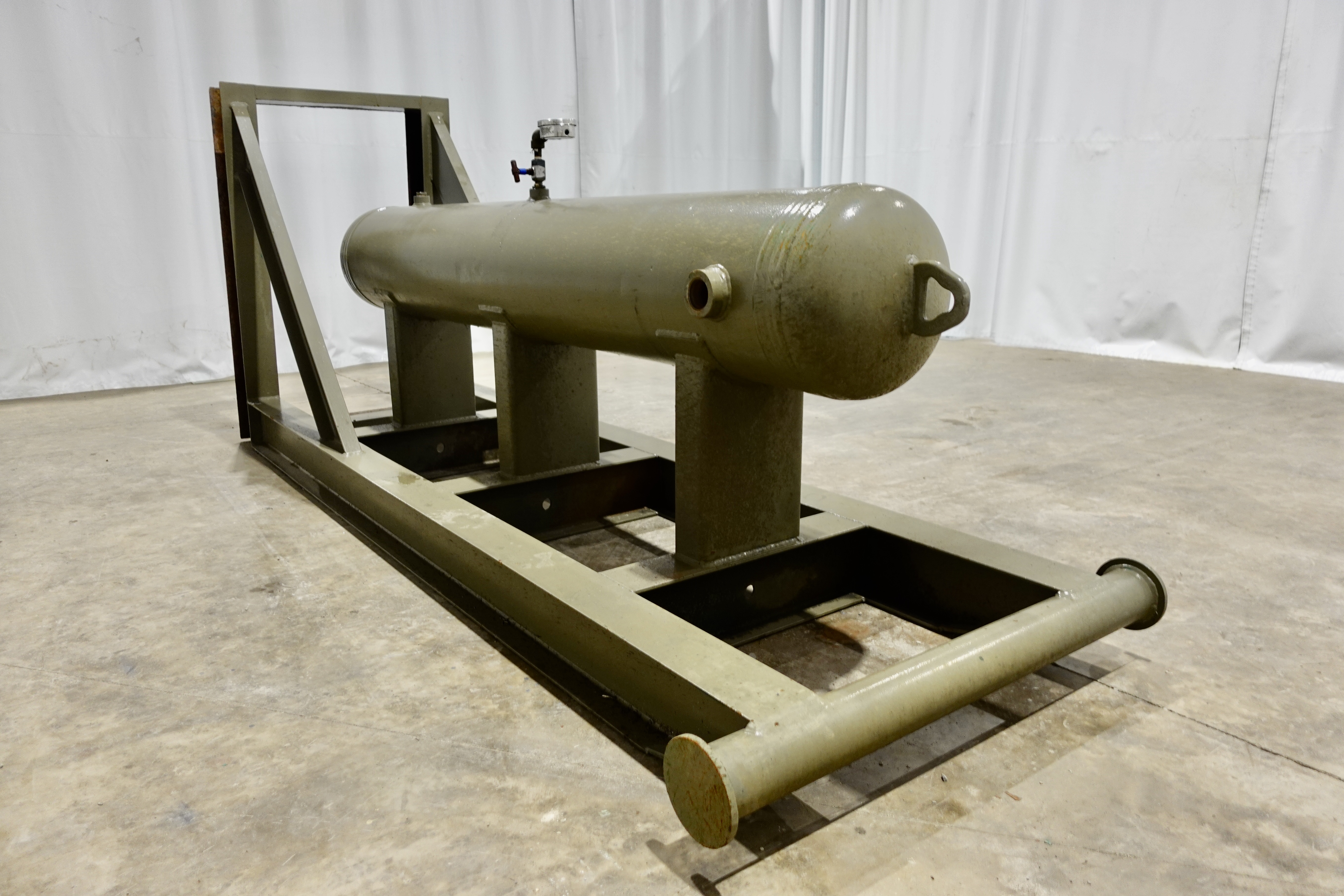 Used Sand Trap, Gravity, 16"x8', 3000#