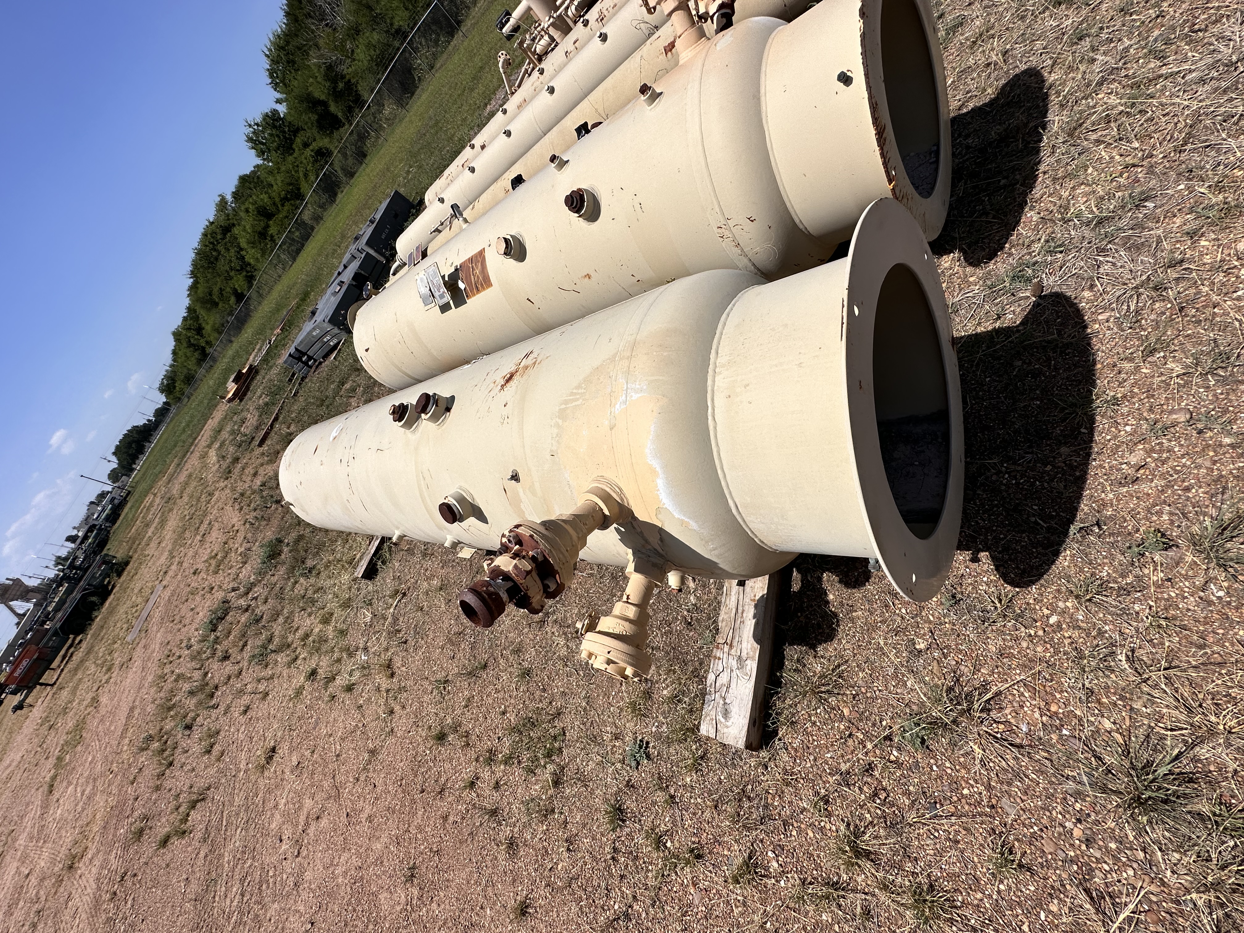 Used Separator, Vertical, 3P, 30"x10', 1440#