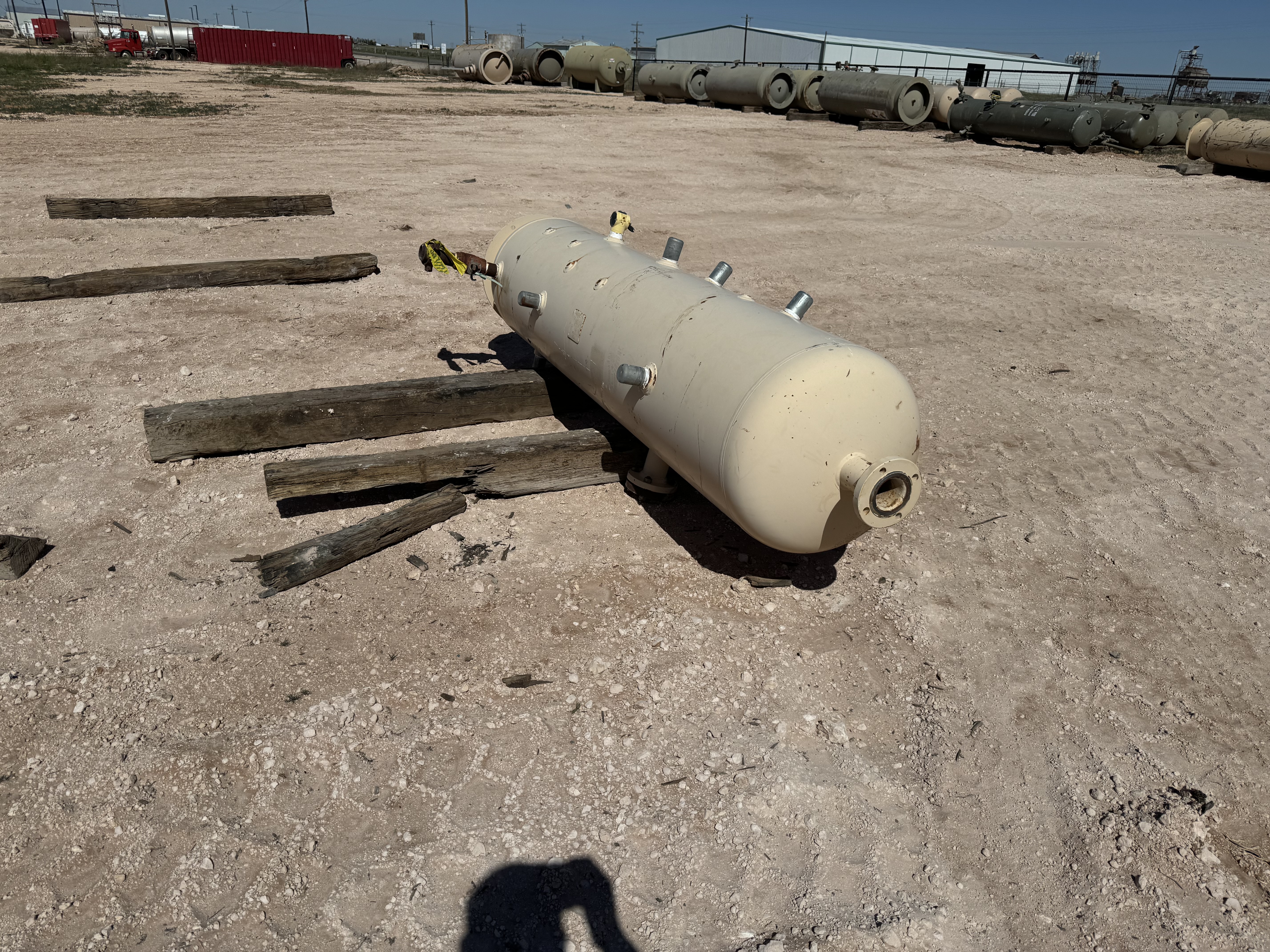 Used Separator, Vertical, 2P, 24"x7'6", 250#