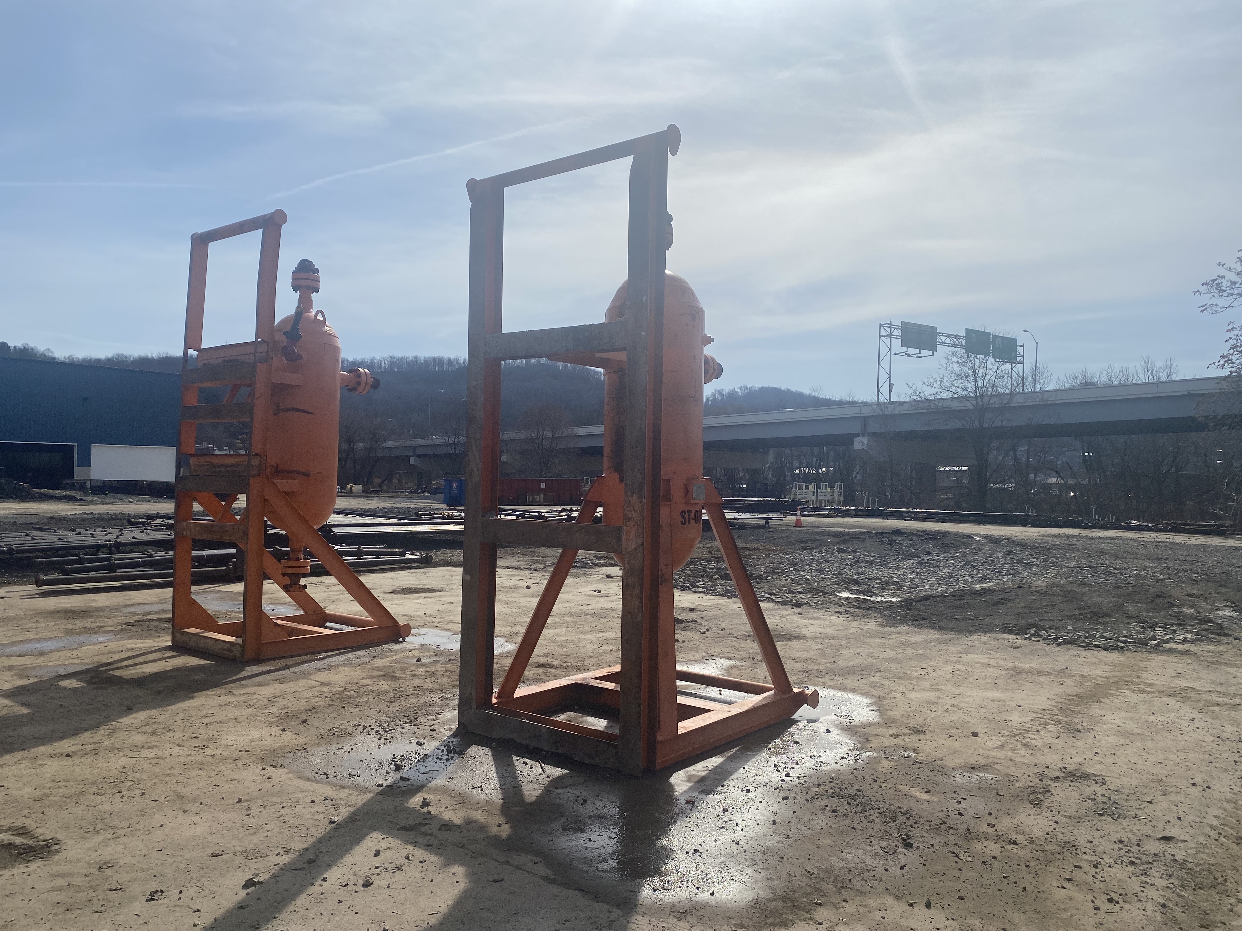 Used Sand Trap, Gravity, 28"x6', 10000#