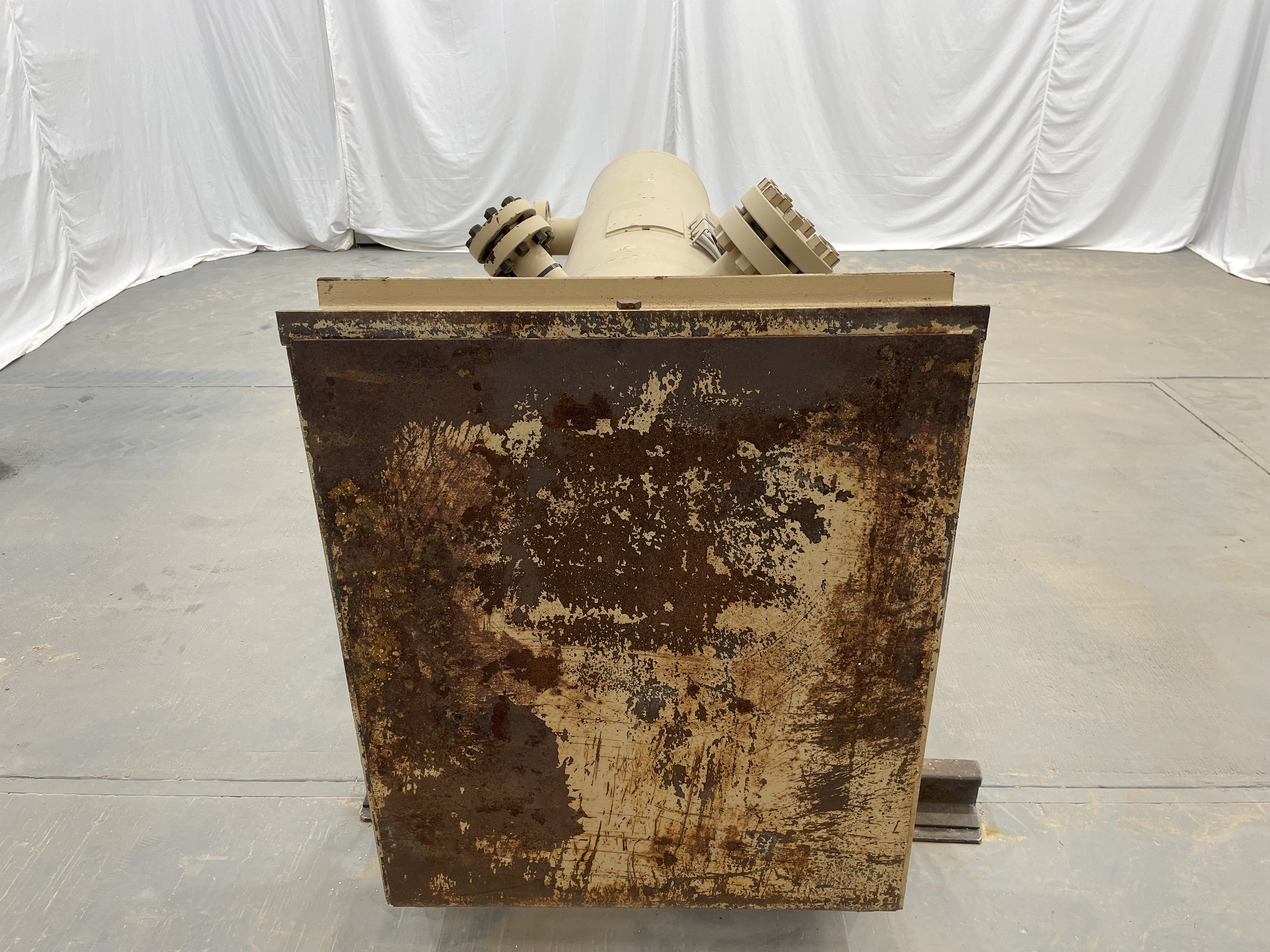 Used Sand Trap, Gravity, 24"x8', 3000#