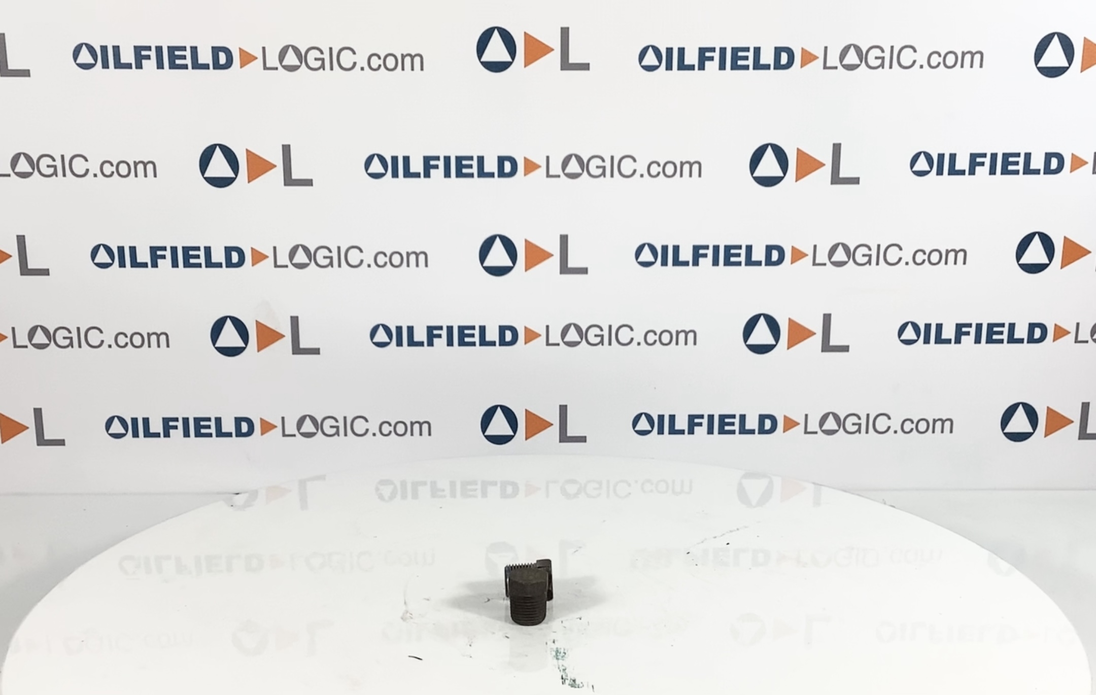 Plug, THD, 1/2", SA105