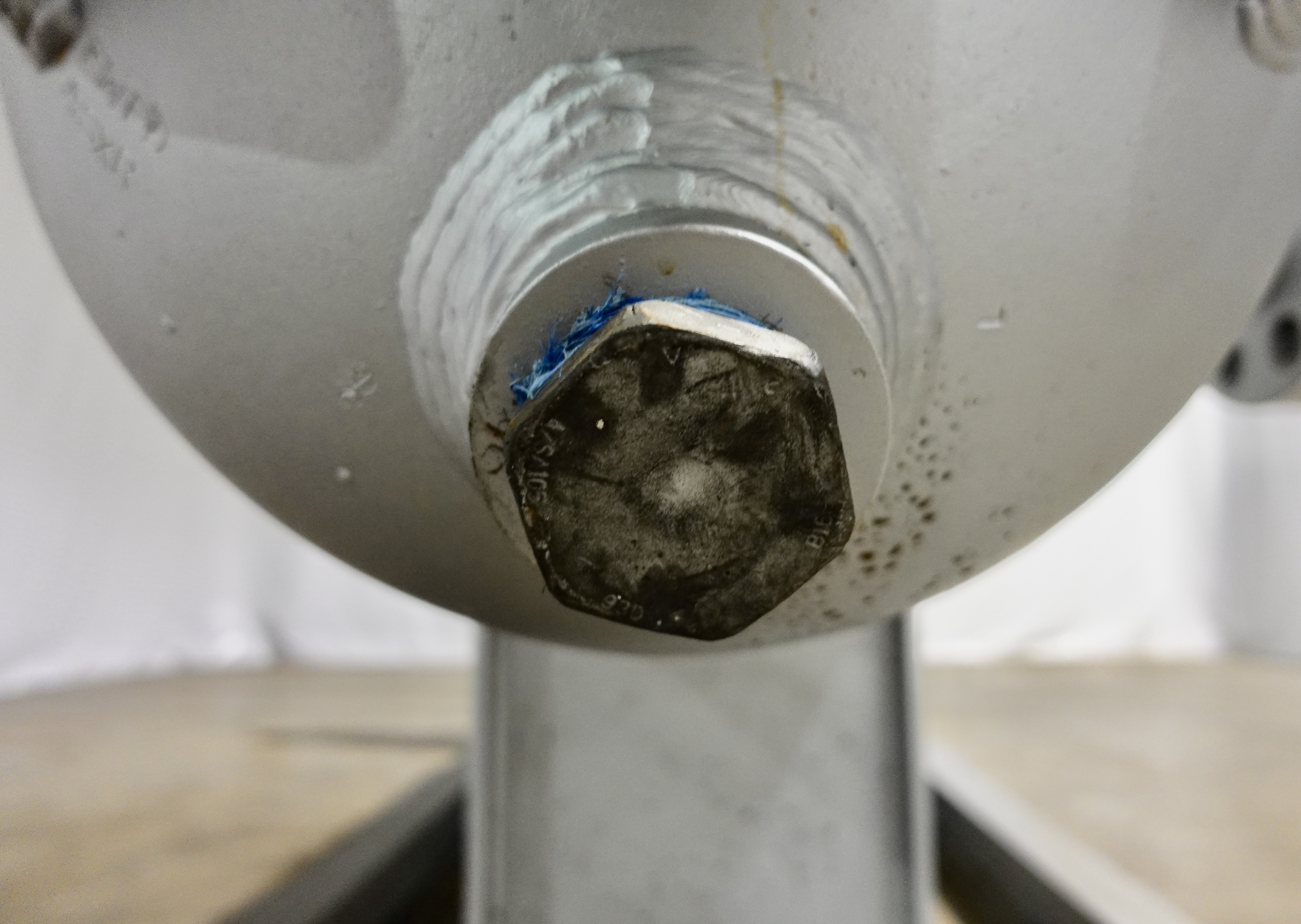 Refurbished Sand Trap, Gravity, 20"x8', 5000#