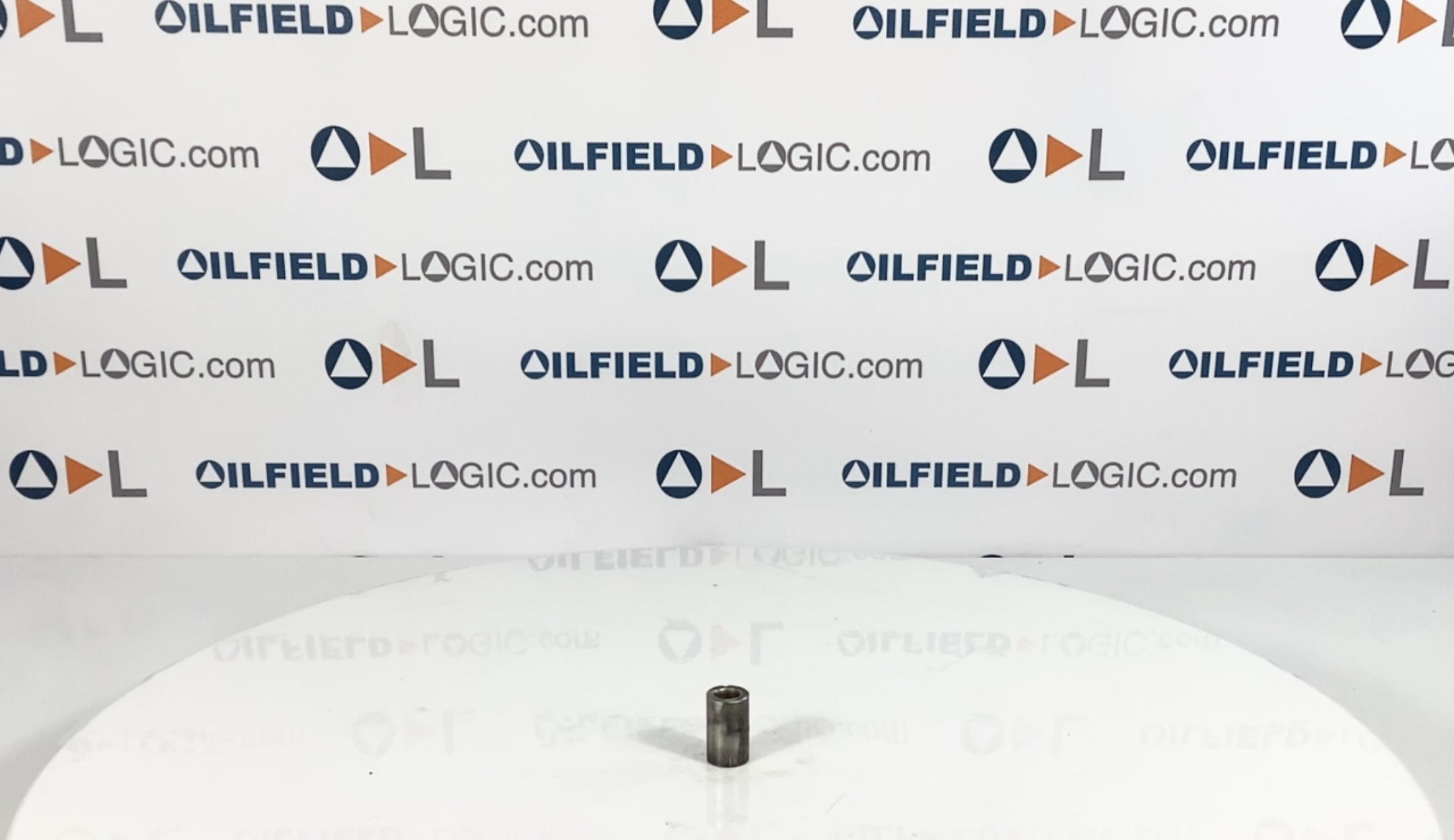 Coupling, THD, 1/8" x 1", 3M, SA105