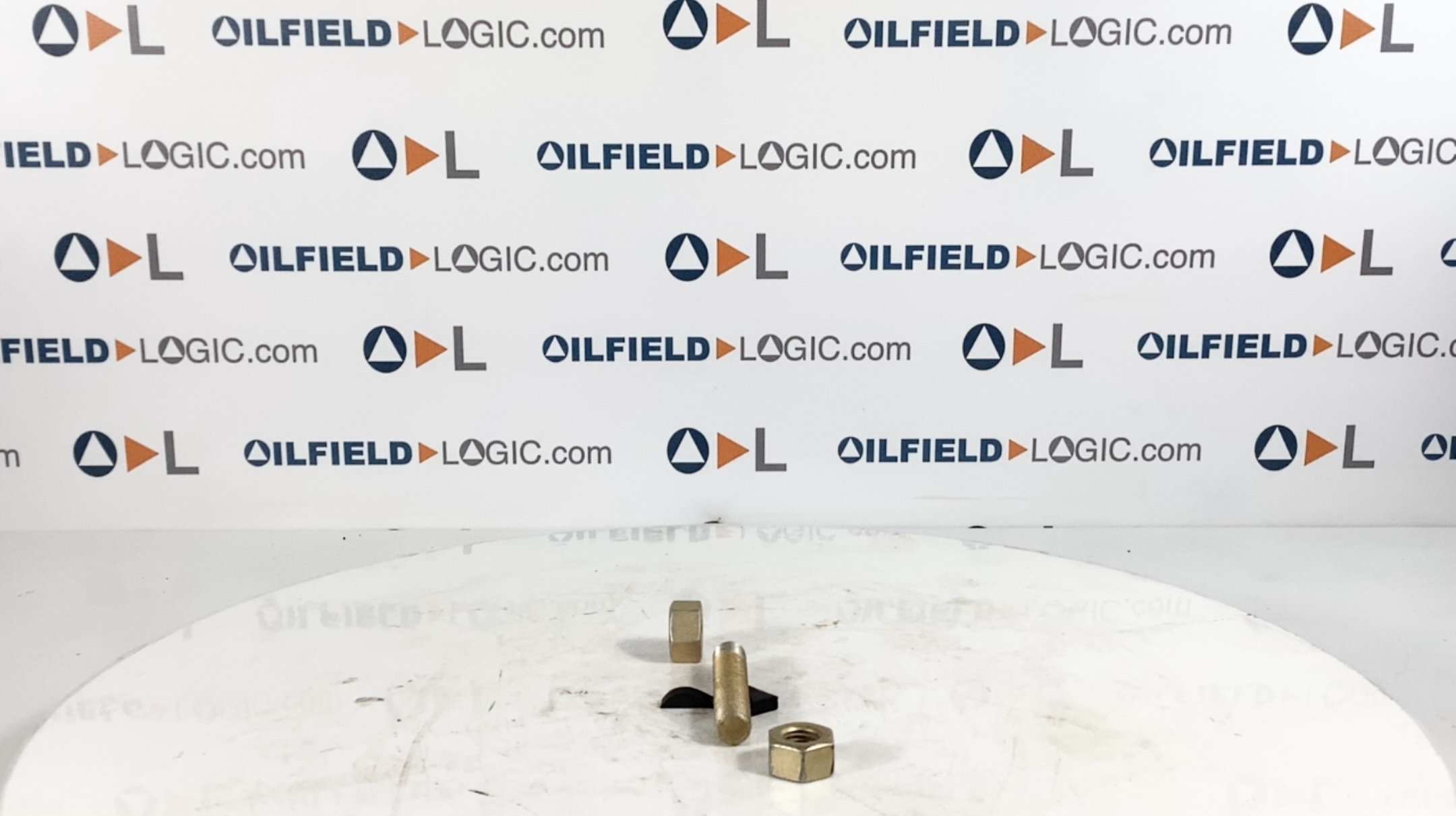 Stud, THD, 5/8"-11x3-1/2", Cadmium