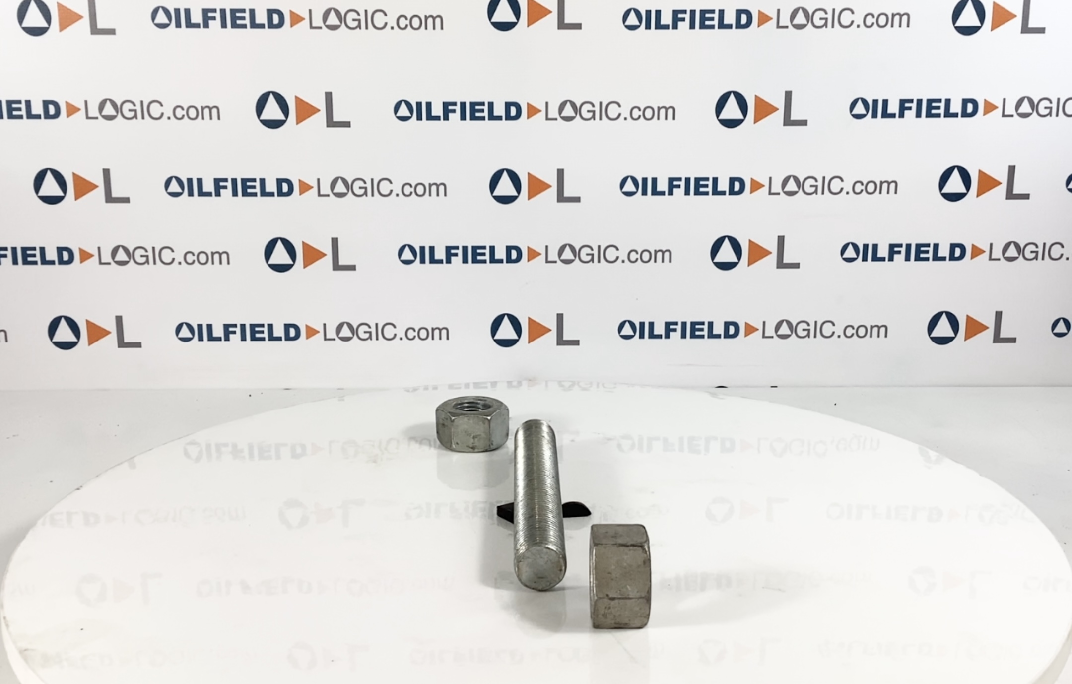 Stud, THD, 1-1/8"-8x8-1/2", Zinc