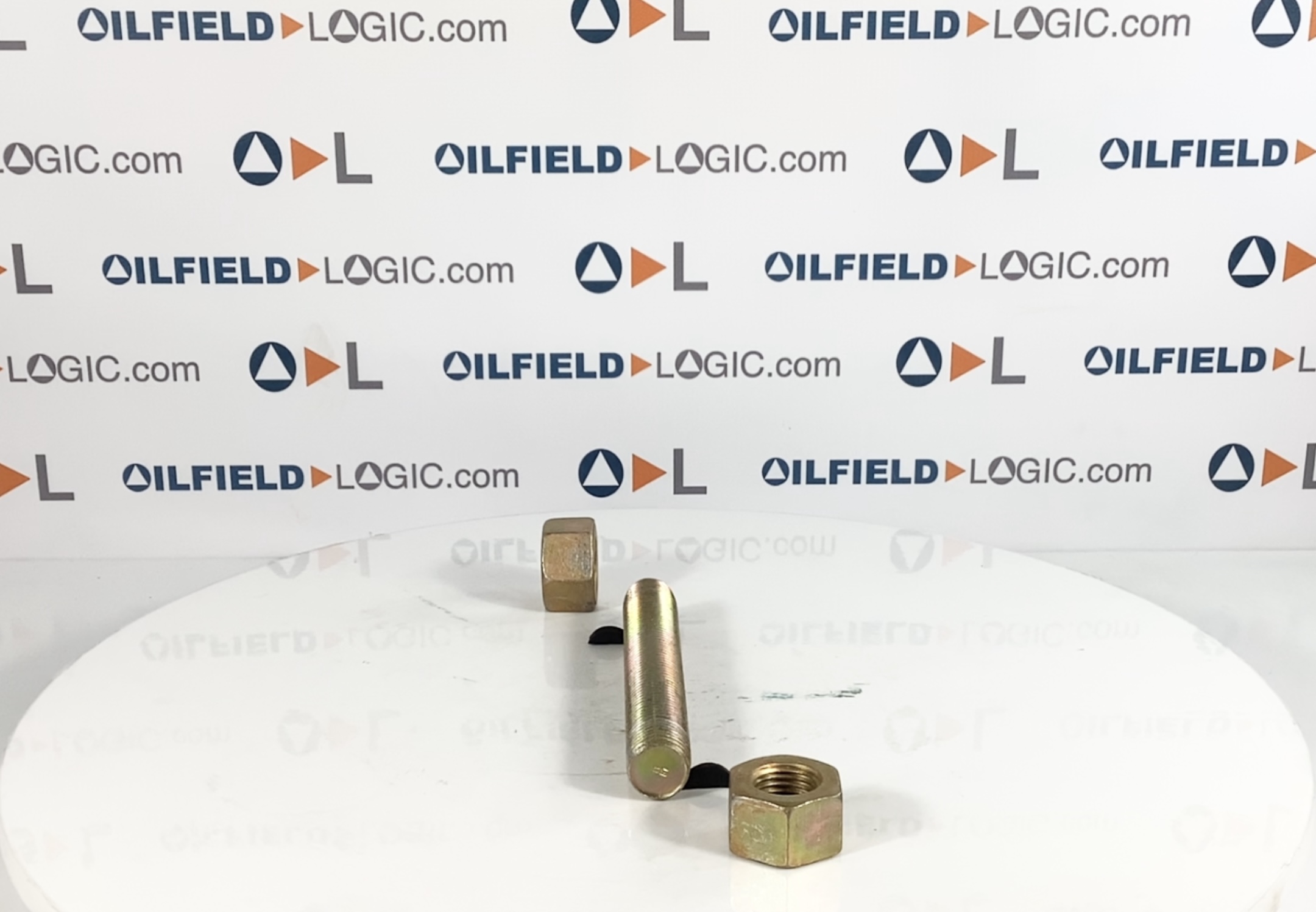 Stud, THD, 7/8"-9 x 6 3/4", Cadmium