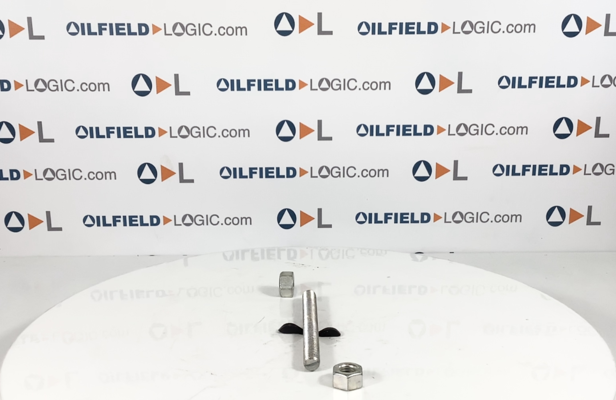 Stud, THD, 5/8"-11 x 7", Zinc