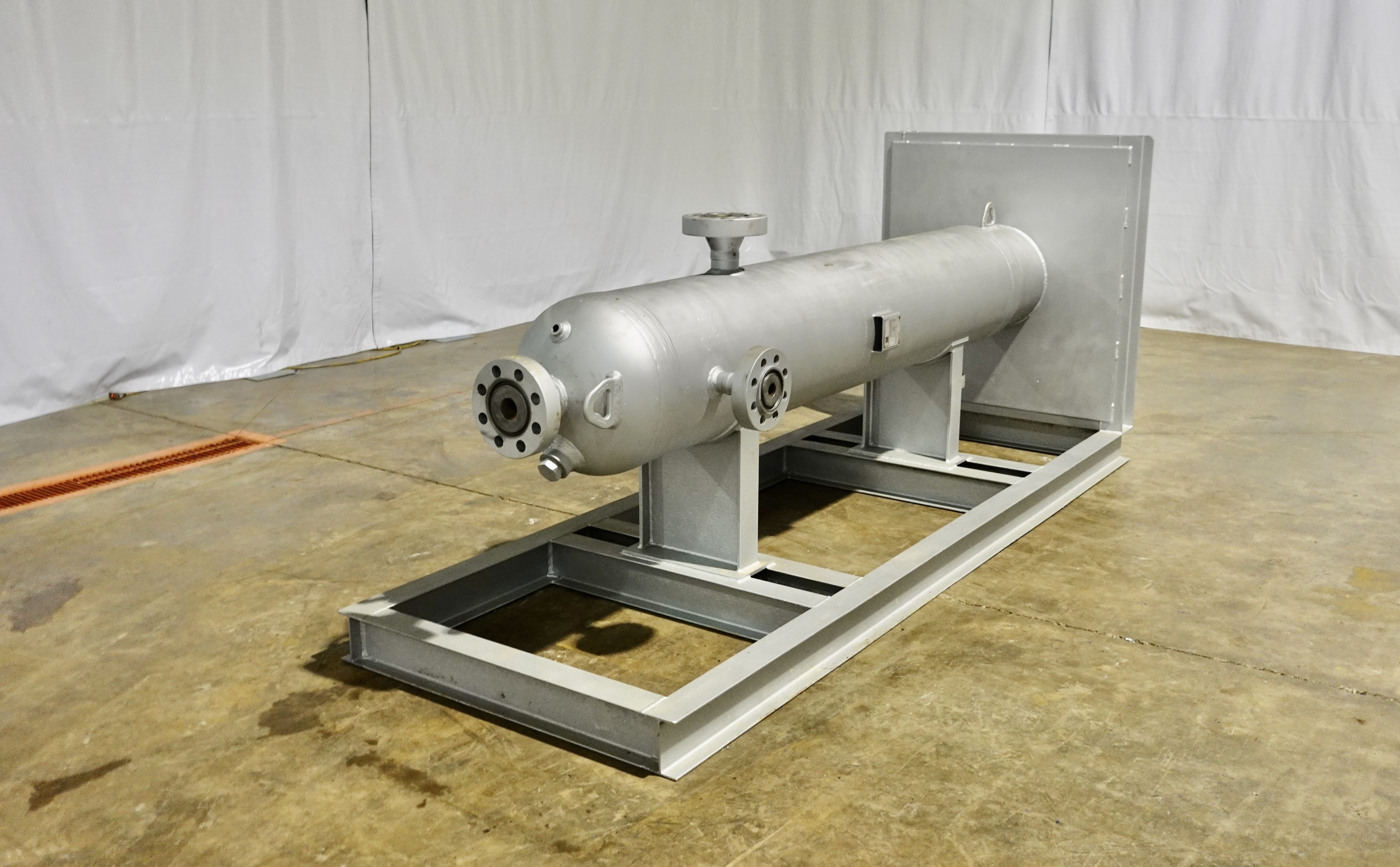 Refurbished Sand Trap, Gravity, 20"x8', 5000#