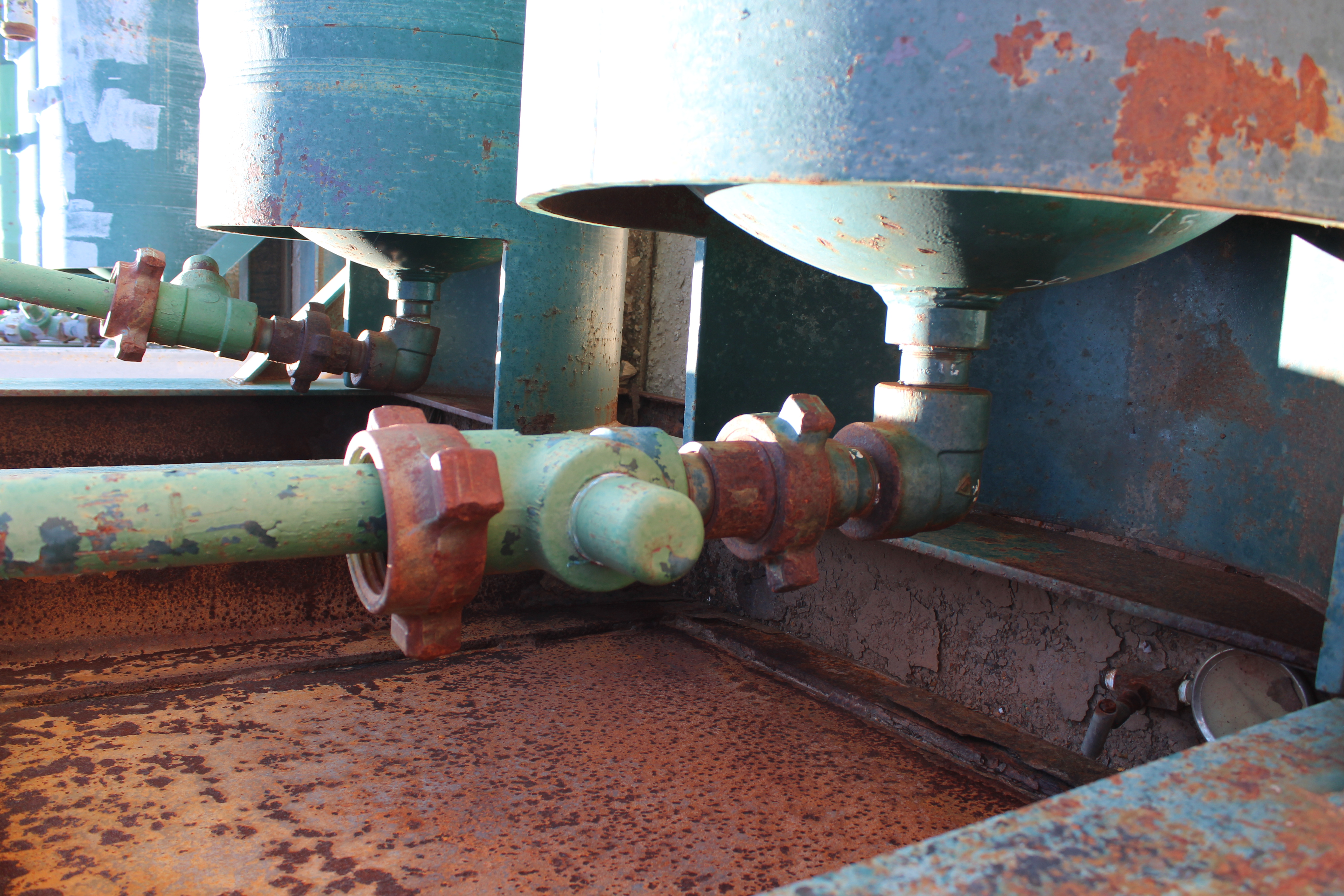 Used Sand Trap, Dual, Gravity, 30"x8', 3000#