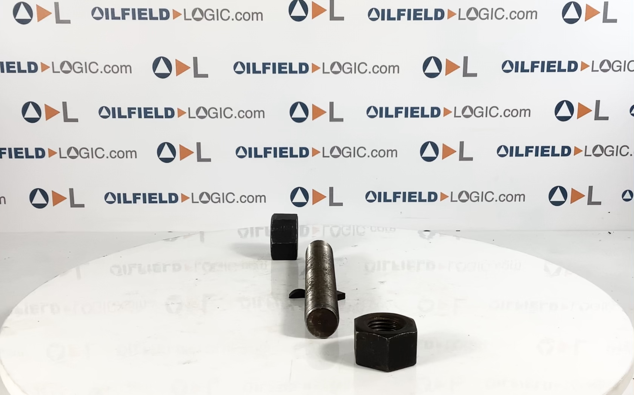 Stud, THD, 1-1/4"-7x8-1/2", B-7
