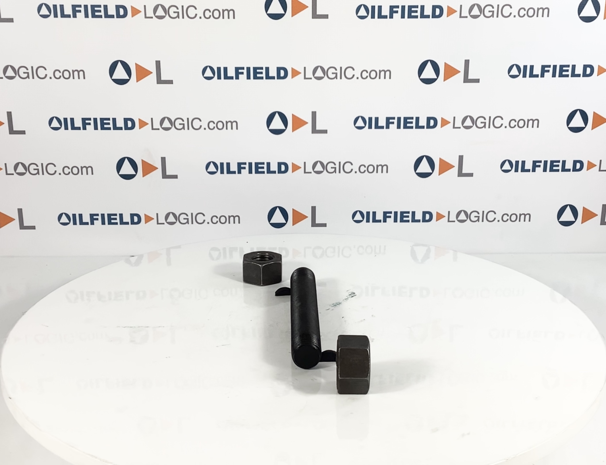 Stud, THD, 1 1/8"-8 x 8", B-7