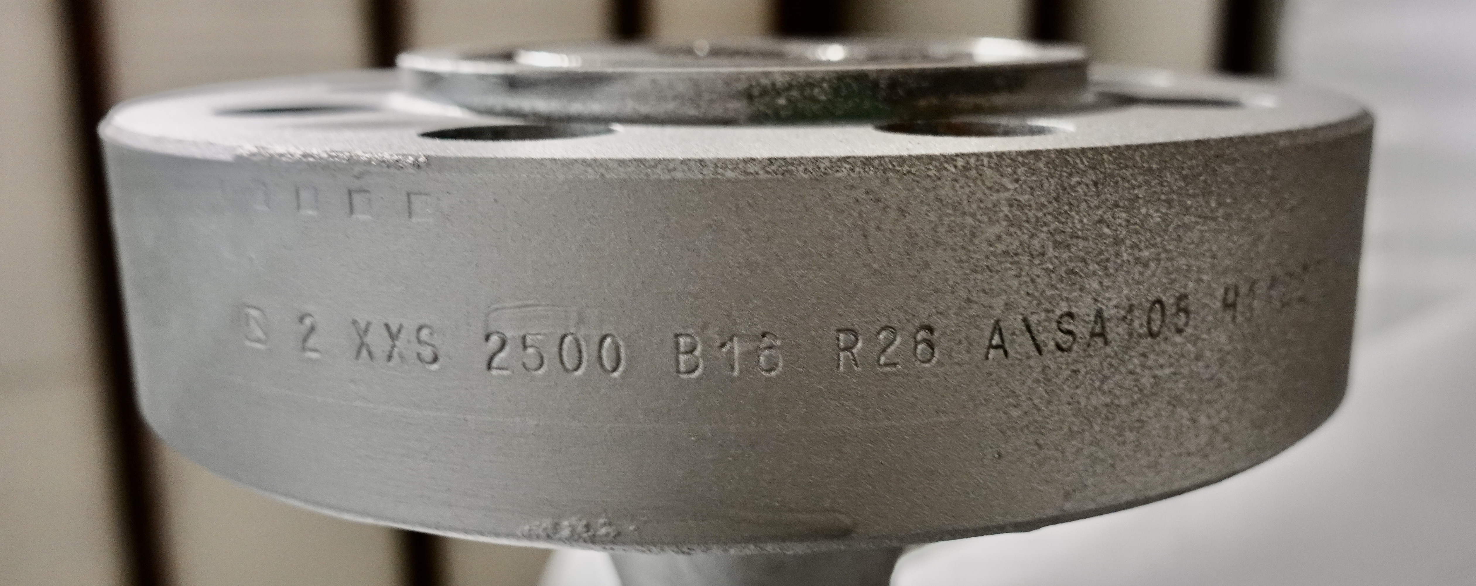 Refurbished Sand Trap, Gravity, 20"x8', 5000#