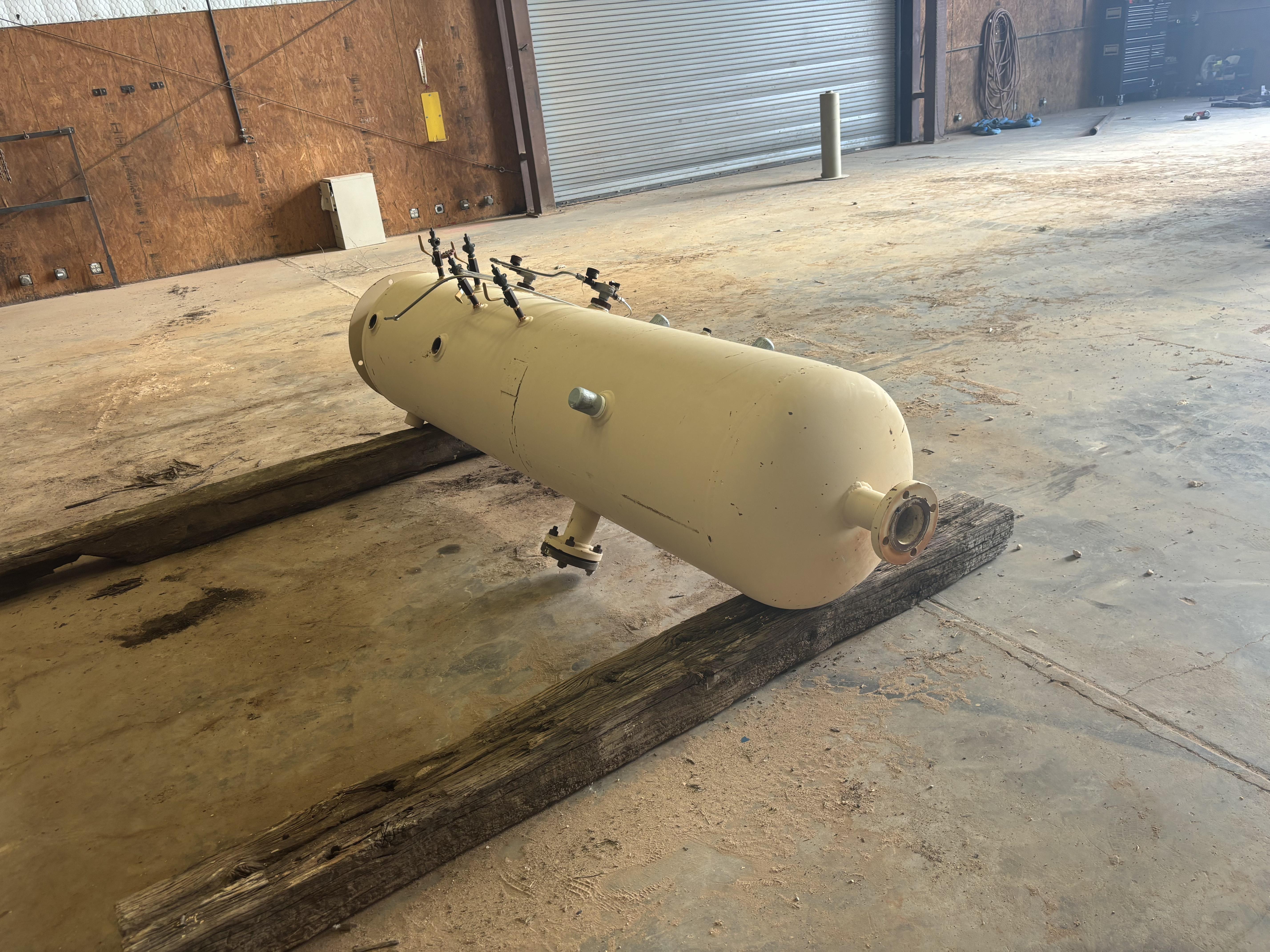 Used Separator, Vertical, 2P, 24"x7'6", 250#