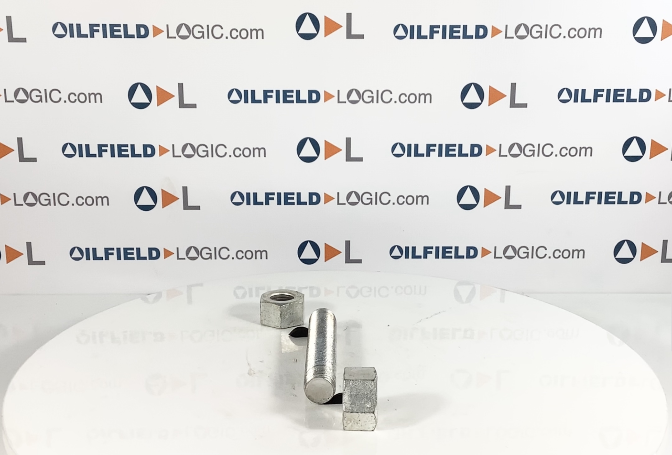 Stud, THD, 1 1/8"-8 x 6 3/4", Zinc