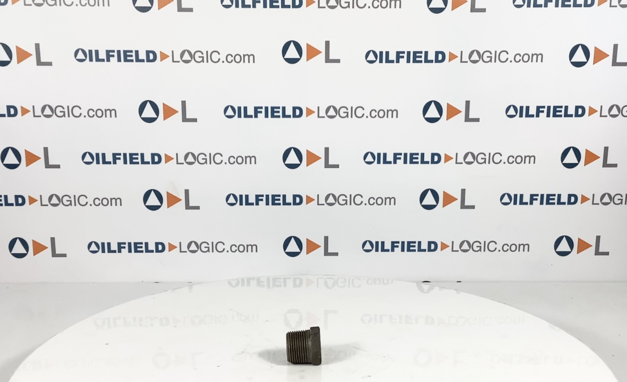 Plug, THD, 1", SA105