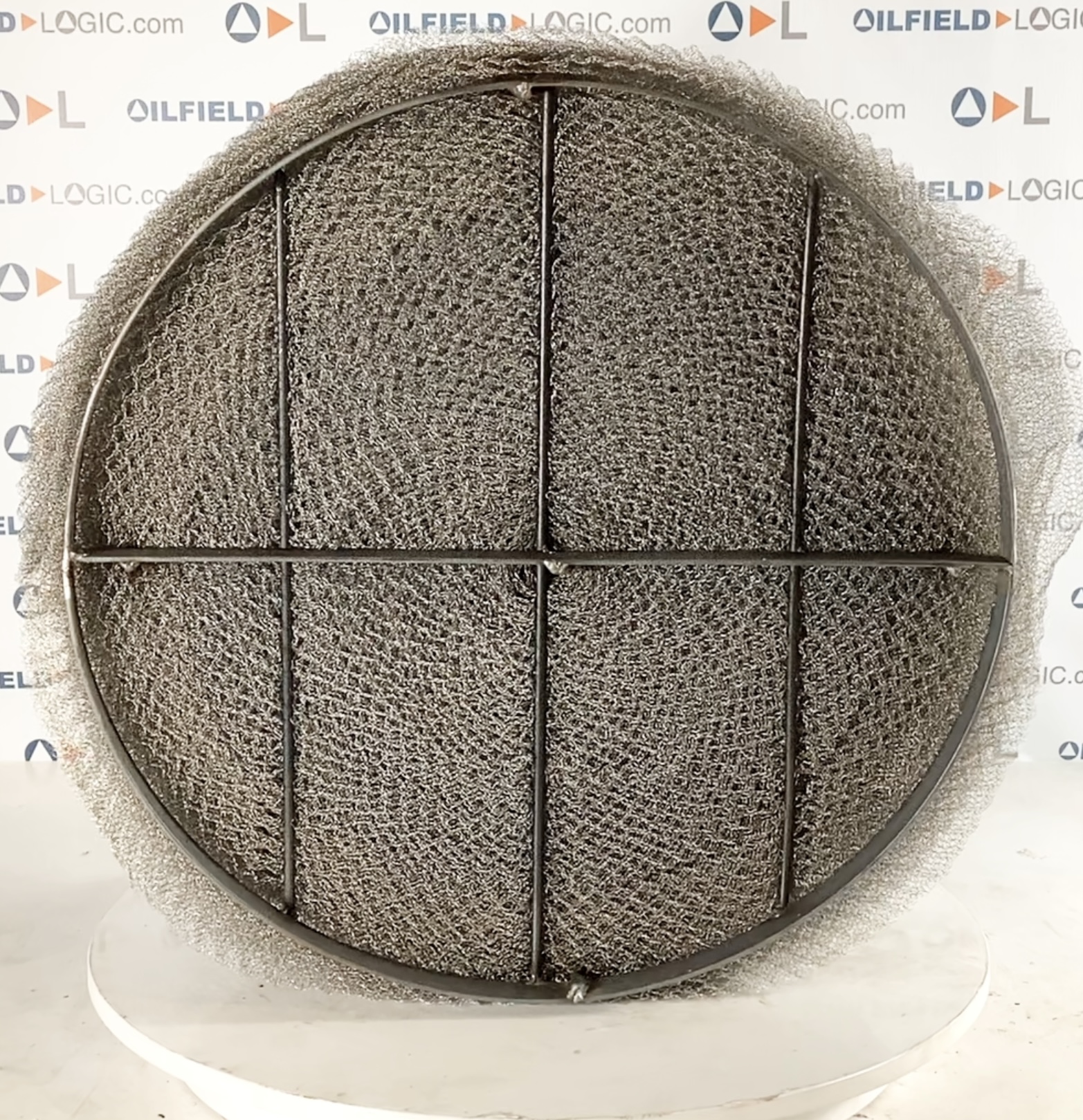 Mist Pad, Circular, 22"x10"