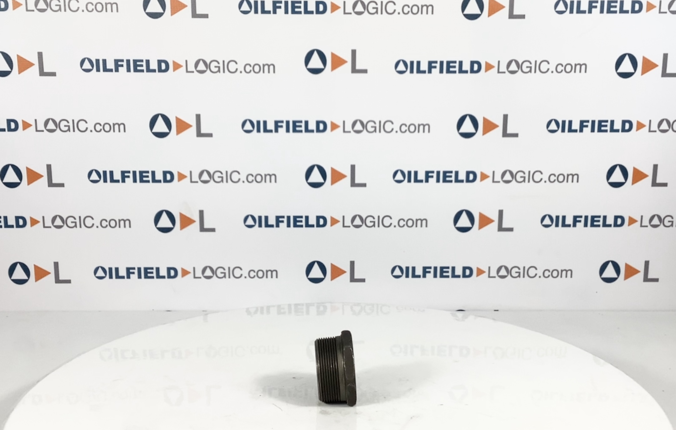 Plug, THD, 2"x1", SA105