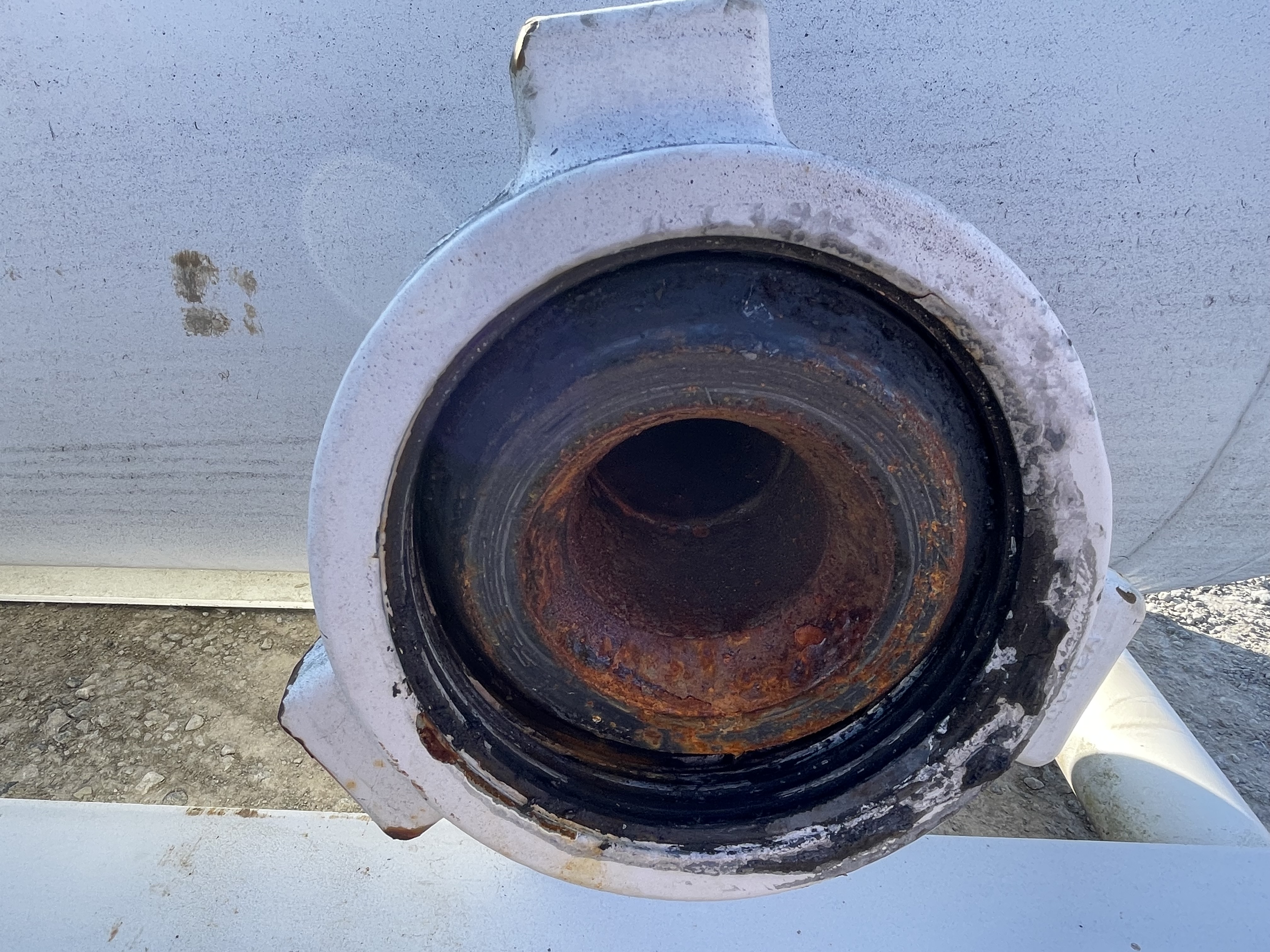 Used Sand Trap, Gravity, 24"x8', 3000#