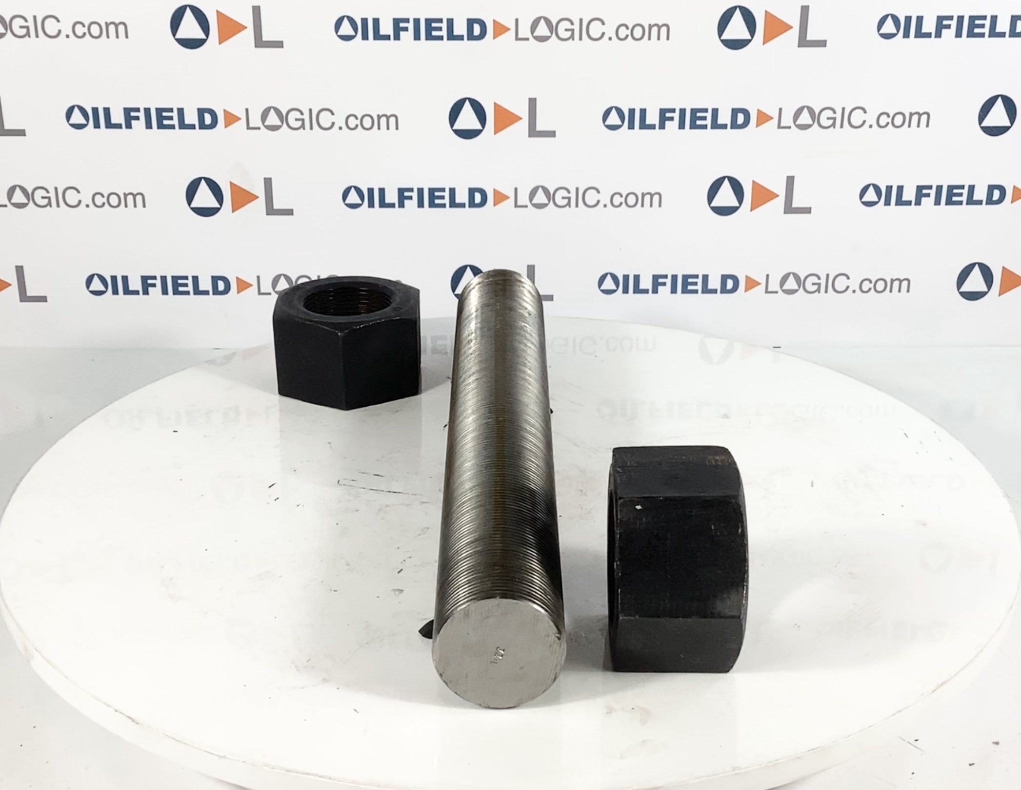 Stud, THD, 2-1/2"-8x8", B-7