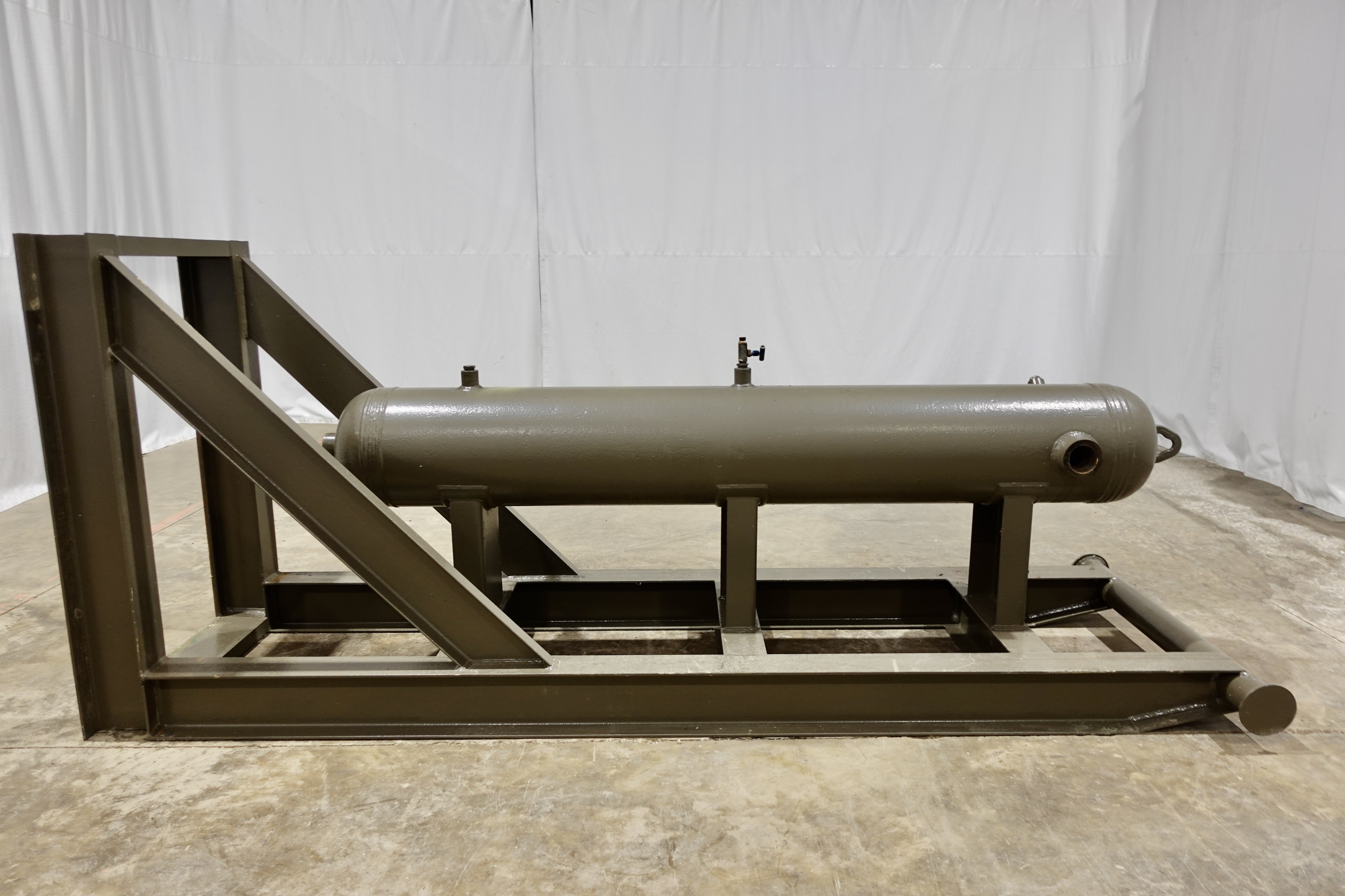 Used Sand Trap, Gravity, 16"x8', 3000#