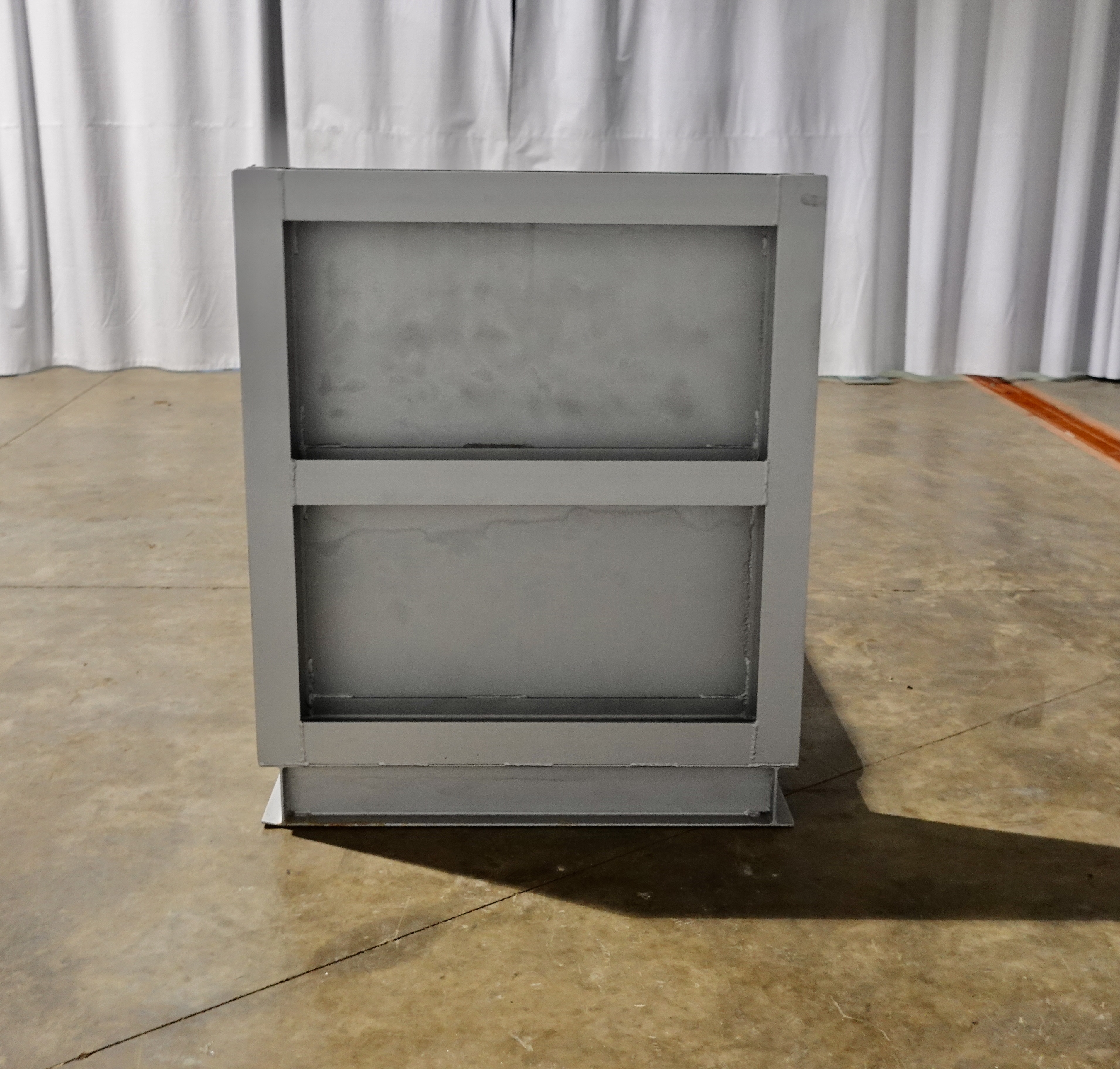 Refurbished Sand Trap, Gravity, 20"x8', 5000#