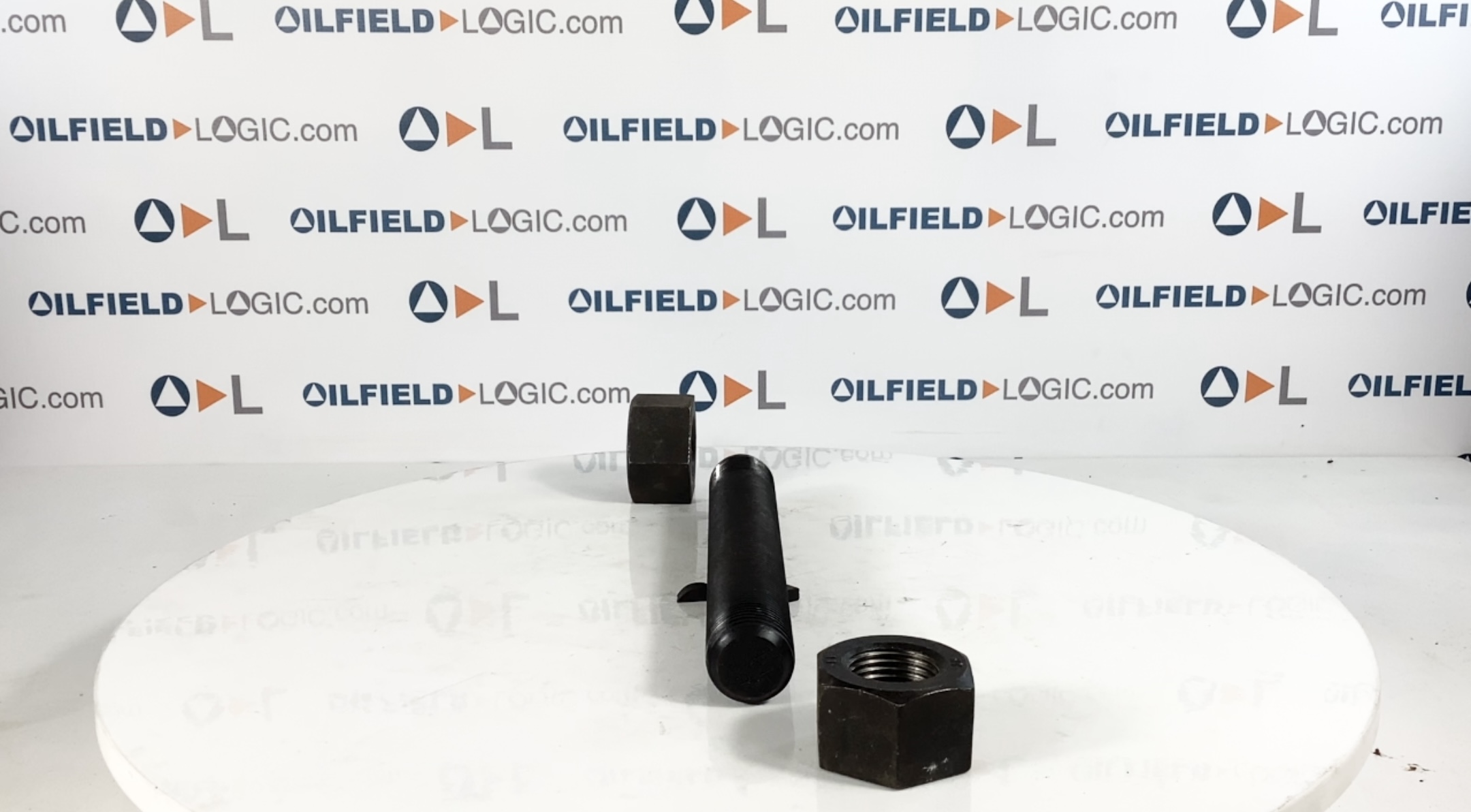 Stud, THD, 1-1/2"-6x11", B-7