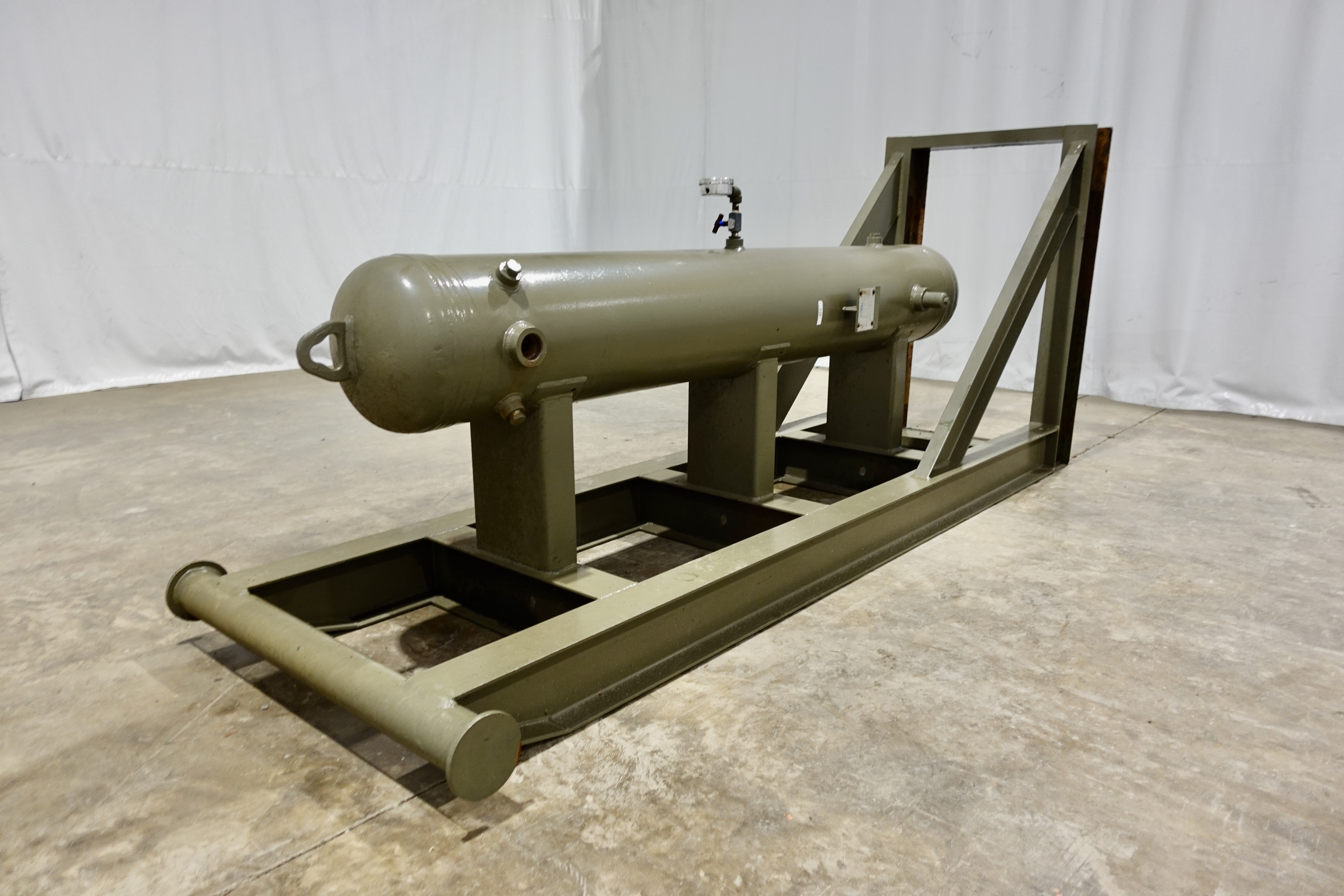 Used Sand Trap, Gravity, 16"x8', 3000#