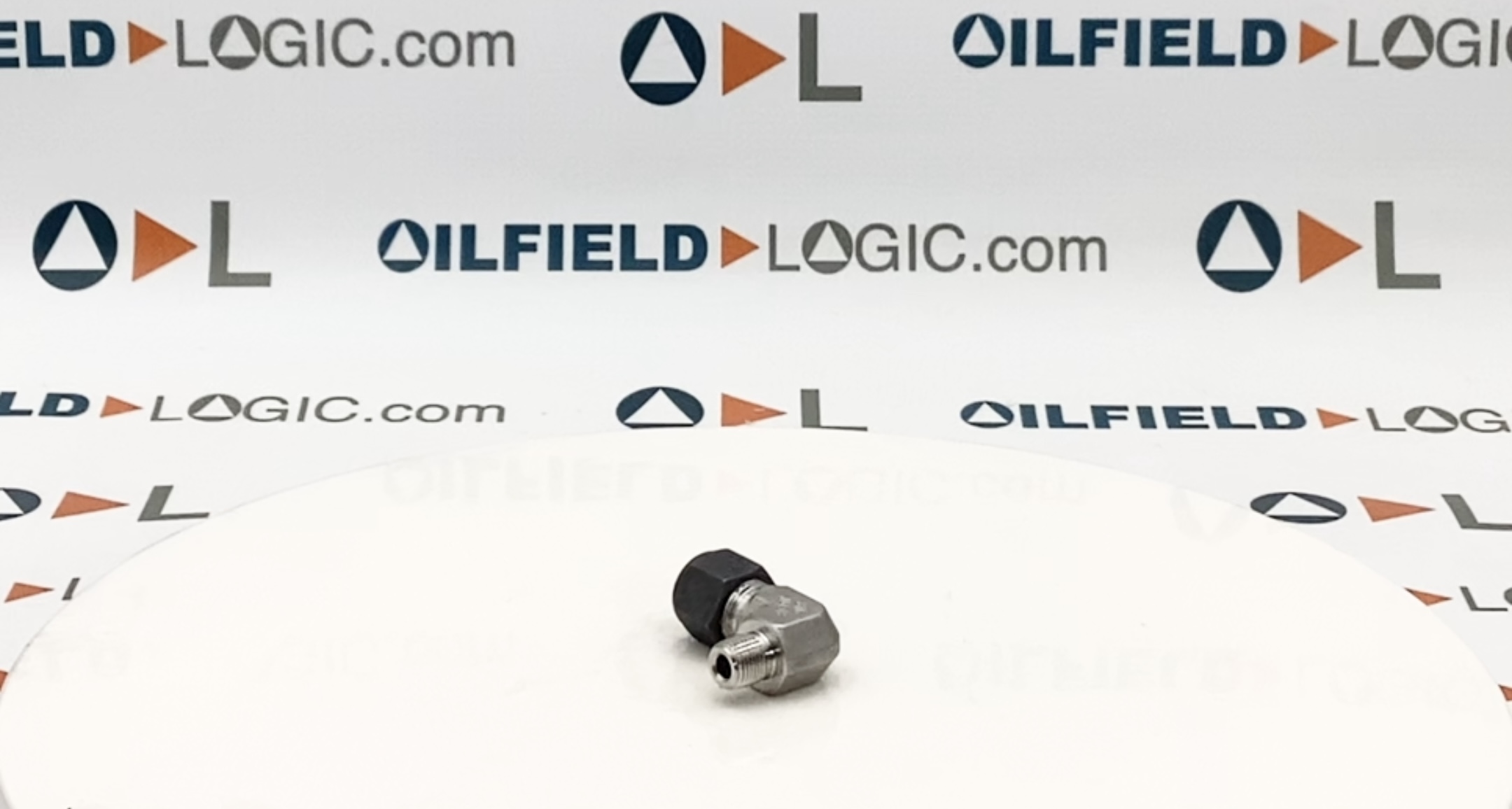 Fitting, Tube, Elbow, Stainless Steel, 3/8"x1/4", Tubing x MNPT