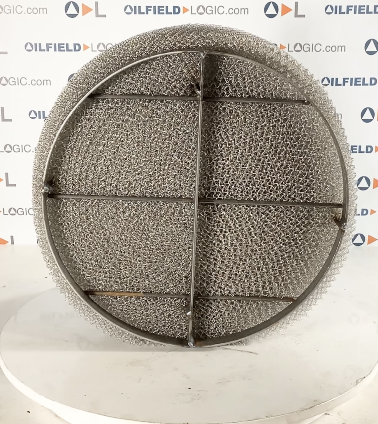 Mist Pad, Circular, 17-1/4"x6"