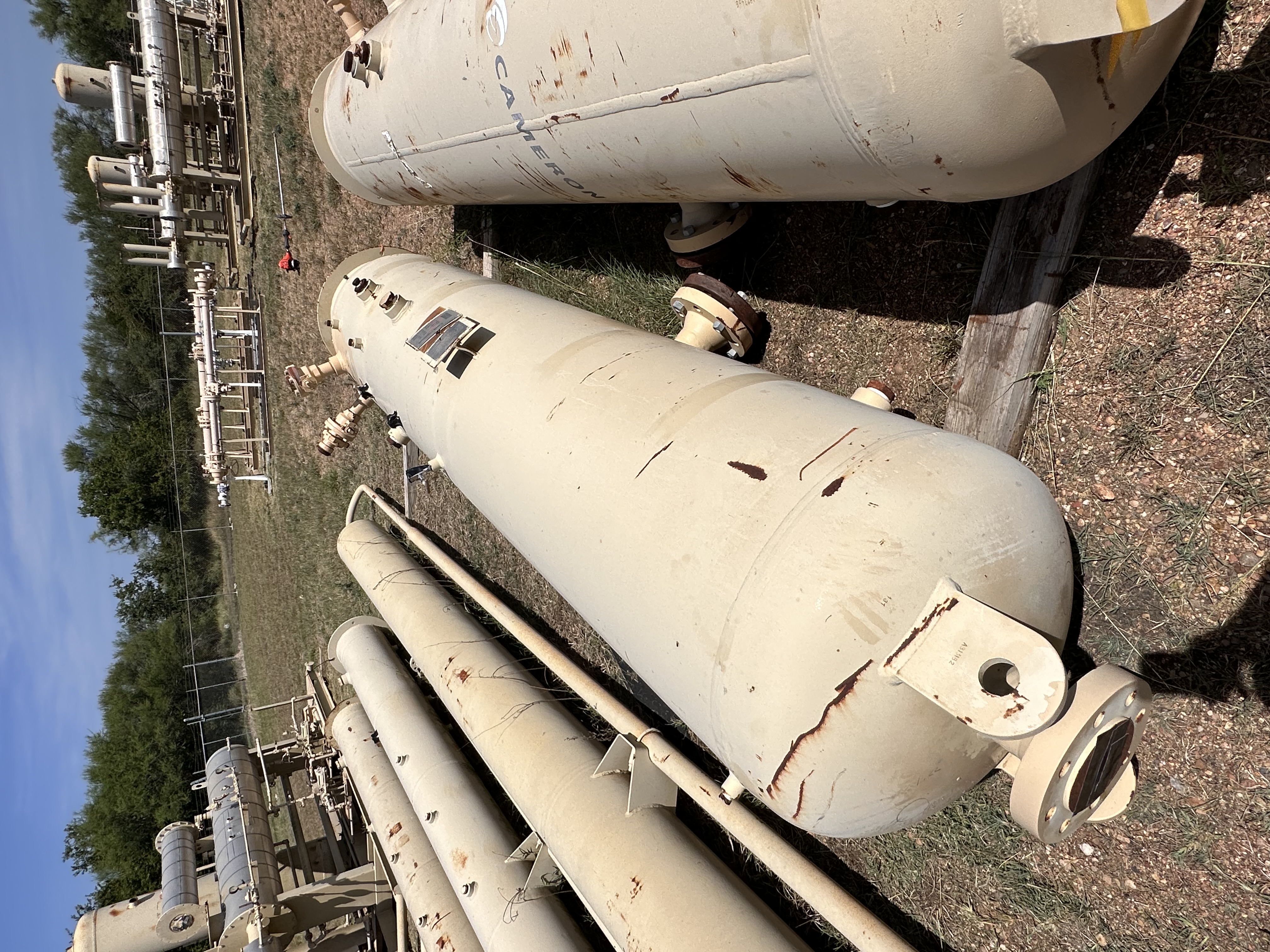 Used Separator, Vertical, 3P, 30"x10', 1440#