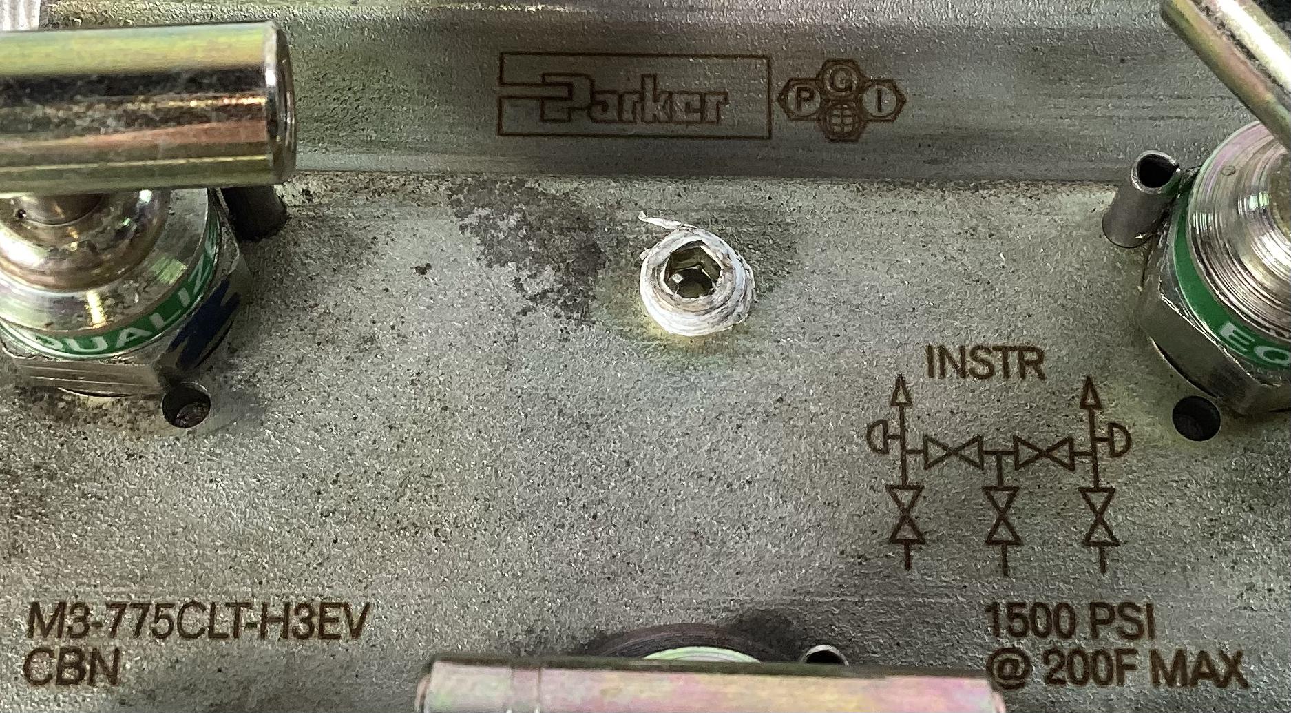 Manifold, 5-Valve, 3/8", 1500#