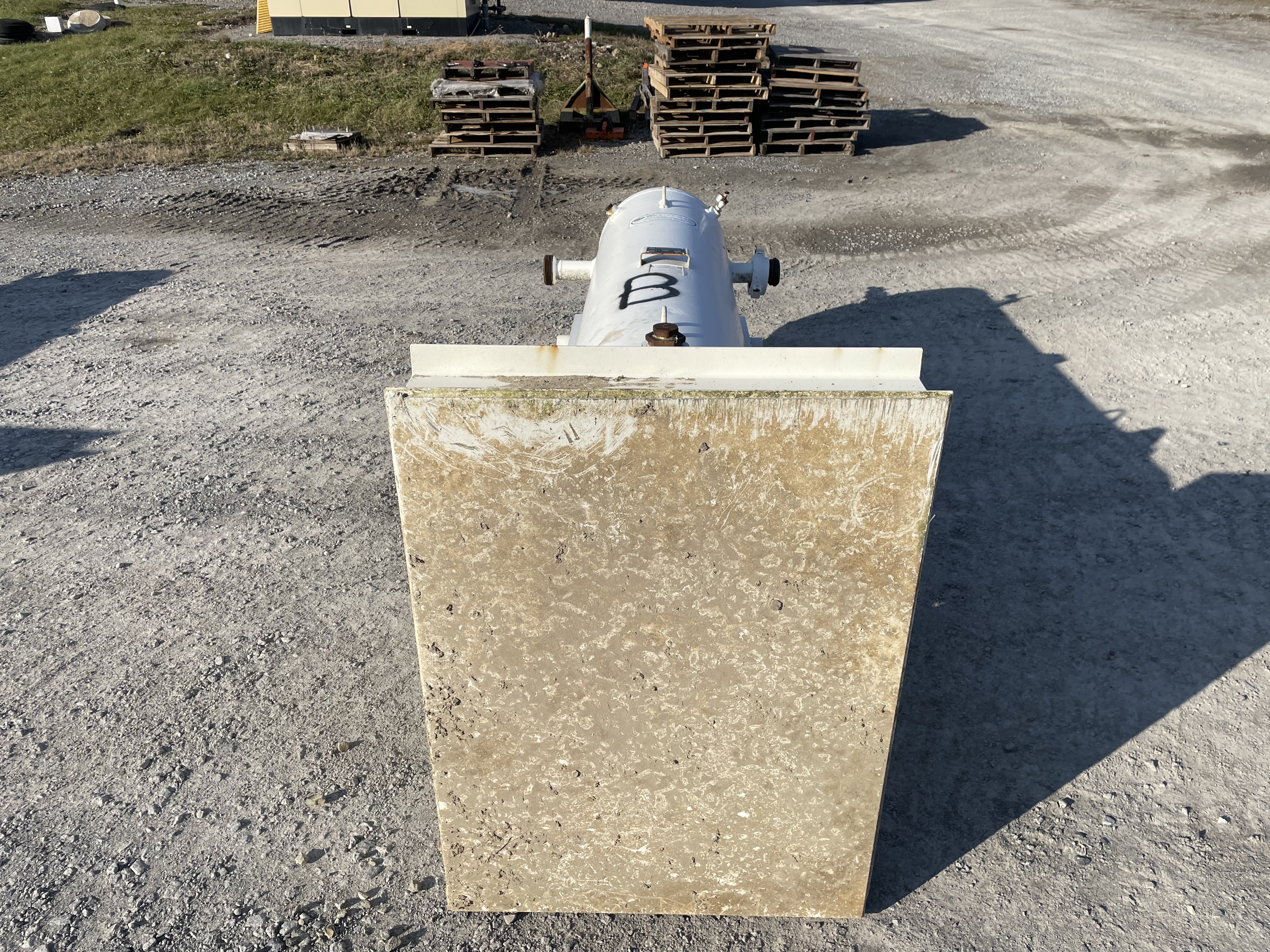 Used Sand Trap, Gravity, 24"x8', 3000#