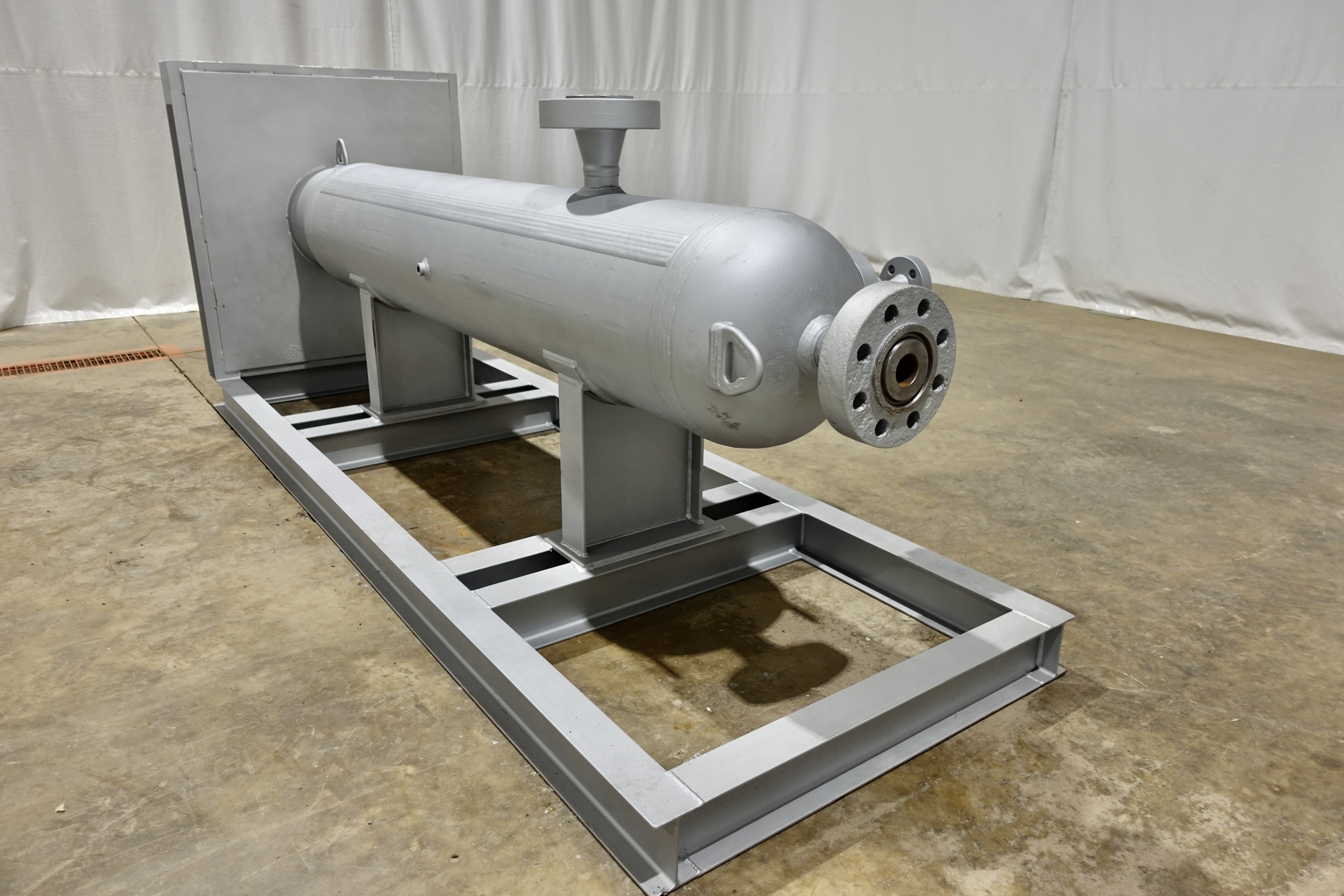 Refurbished Sand Trap, Gravity, 20"x8', 5000#