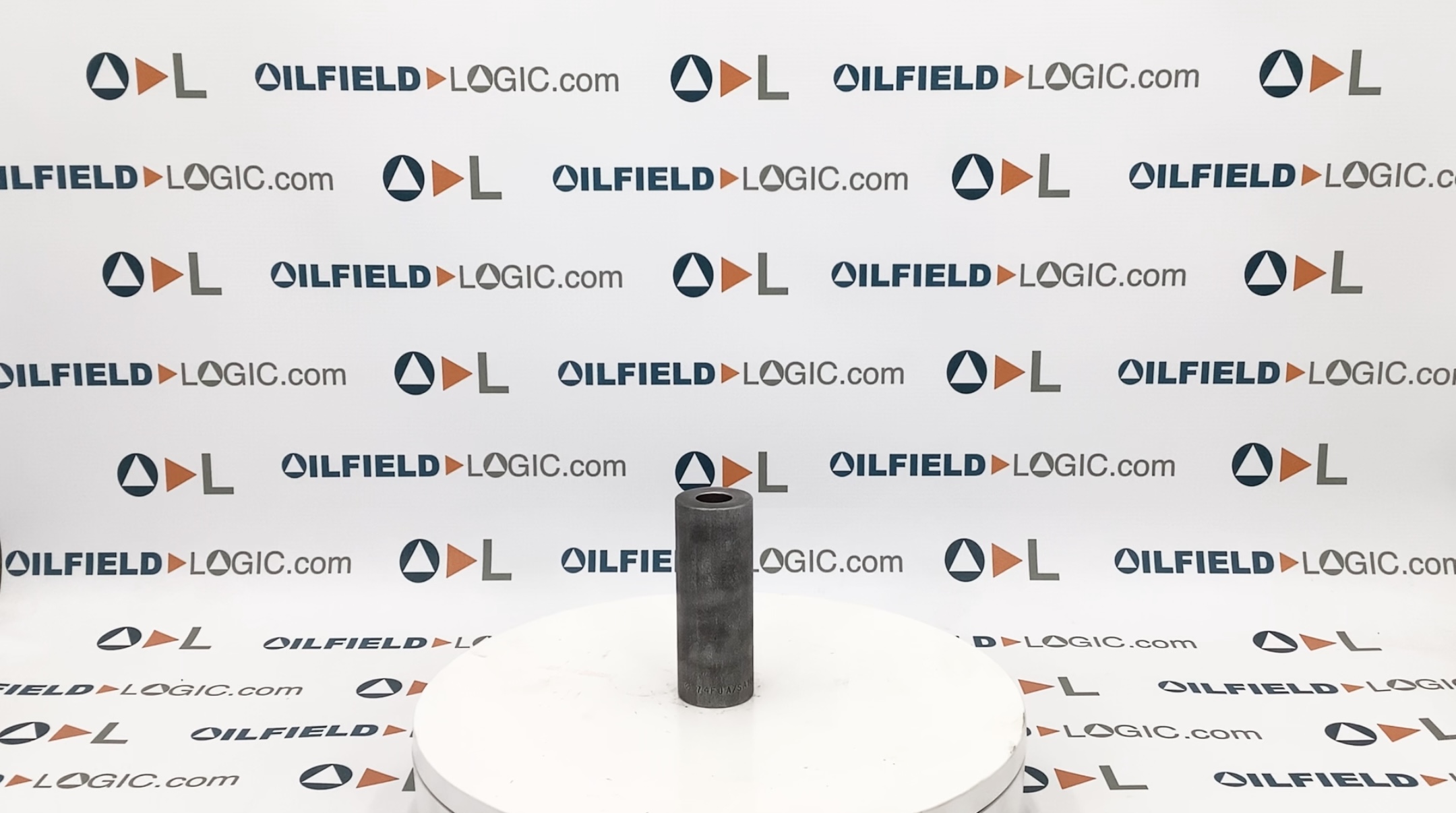 Coupling, THD, 1/2"x4", 6M, SA105