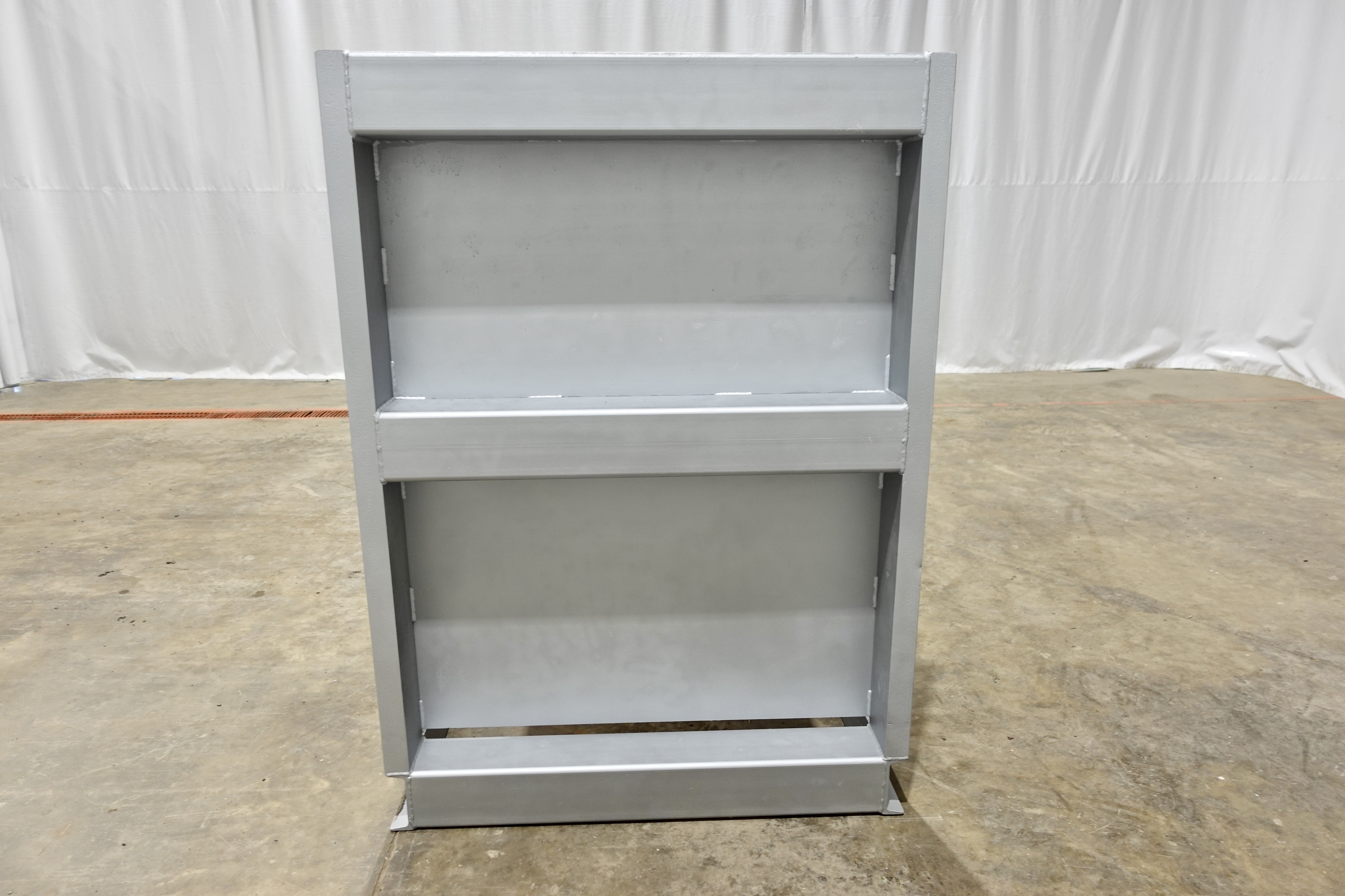 Used Sand Trap, Gravity, 28"x8', 5000#