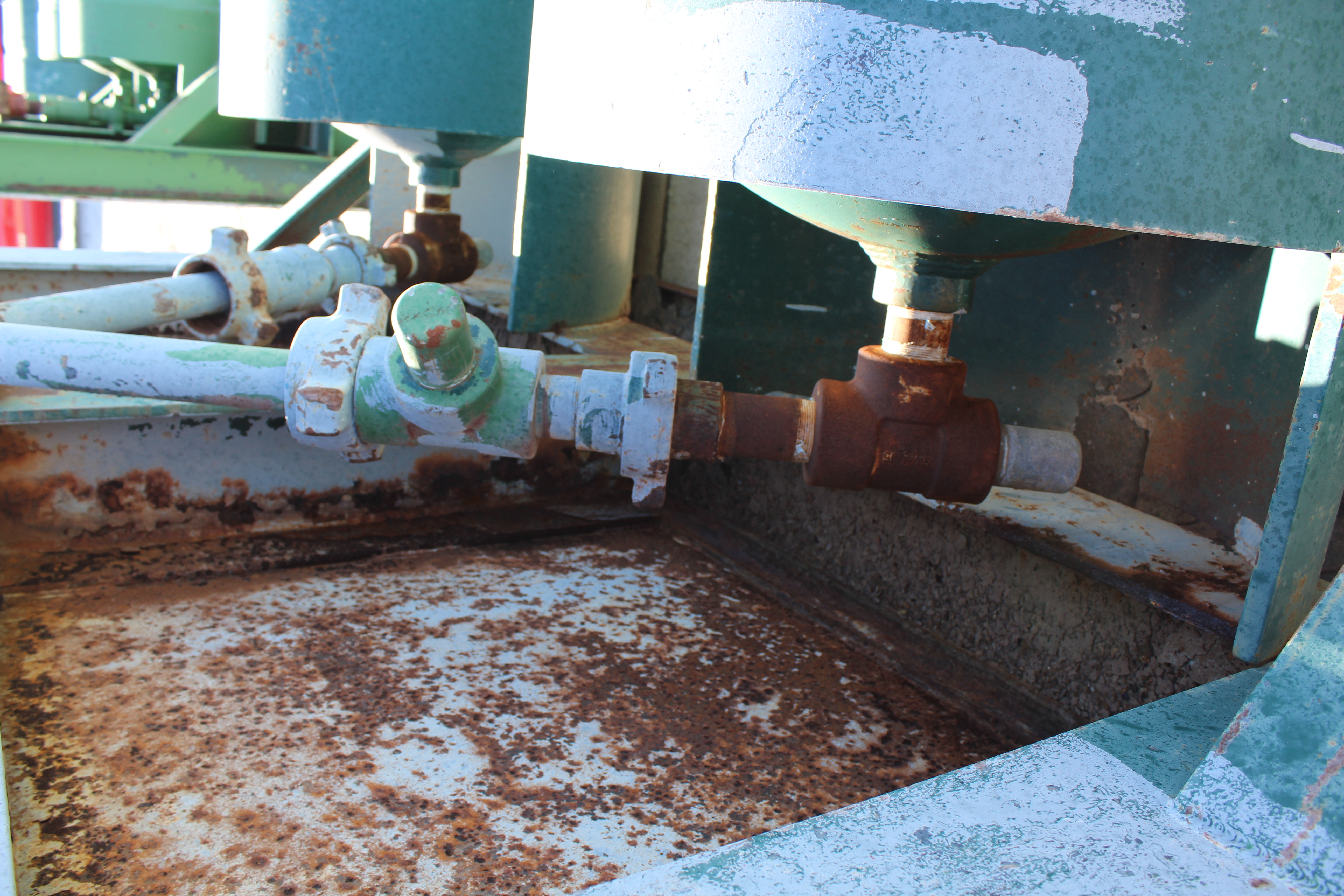 Used Sand Trap, Dual, Gravity, 30"x8', 3000#