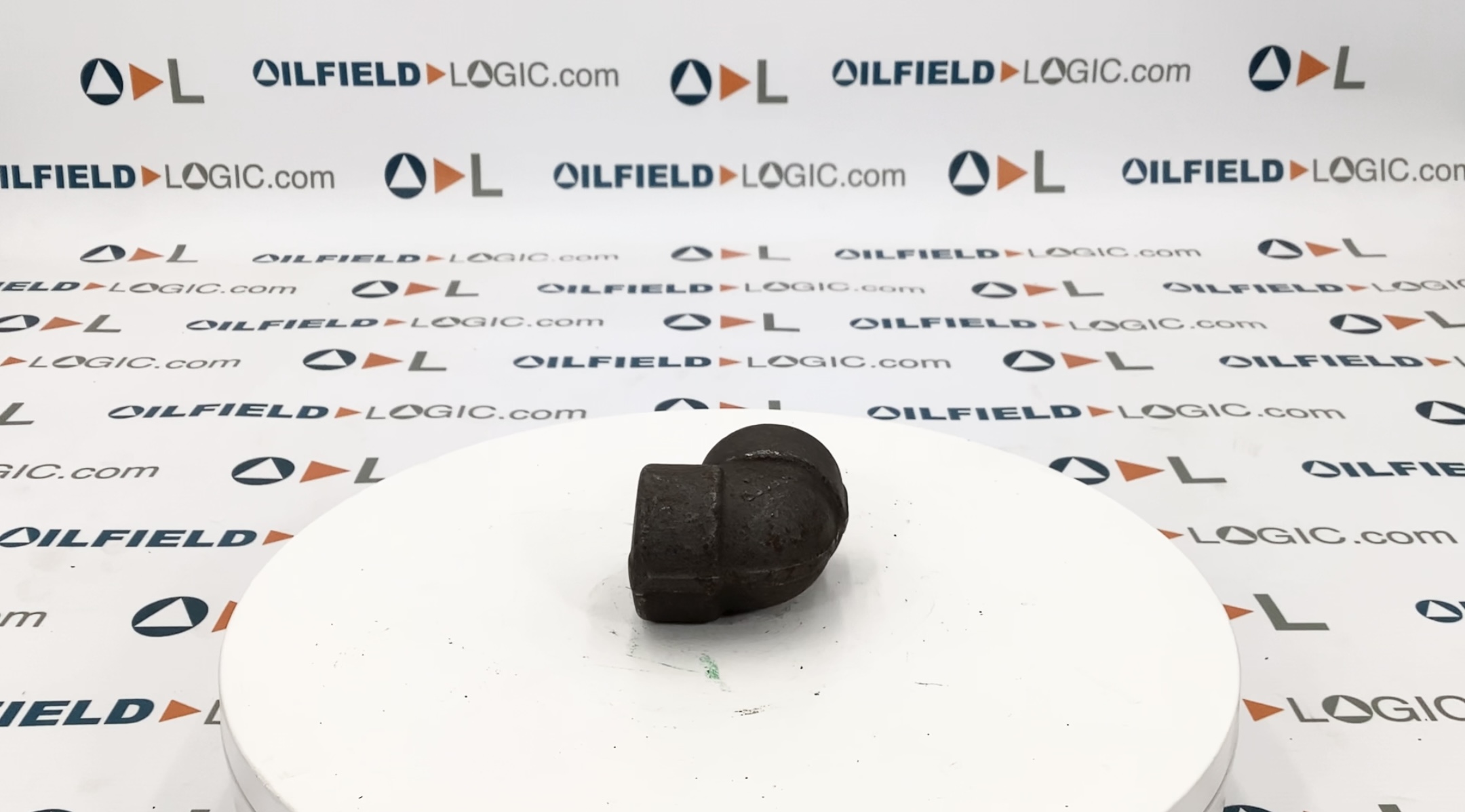 Elbow, THD, 1/2", FNPT, 6M, SA105