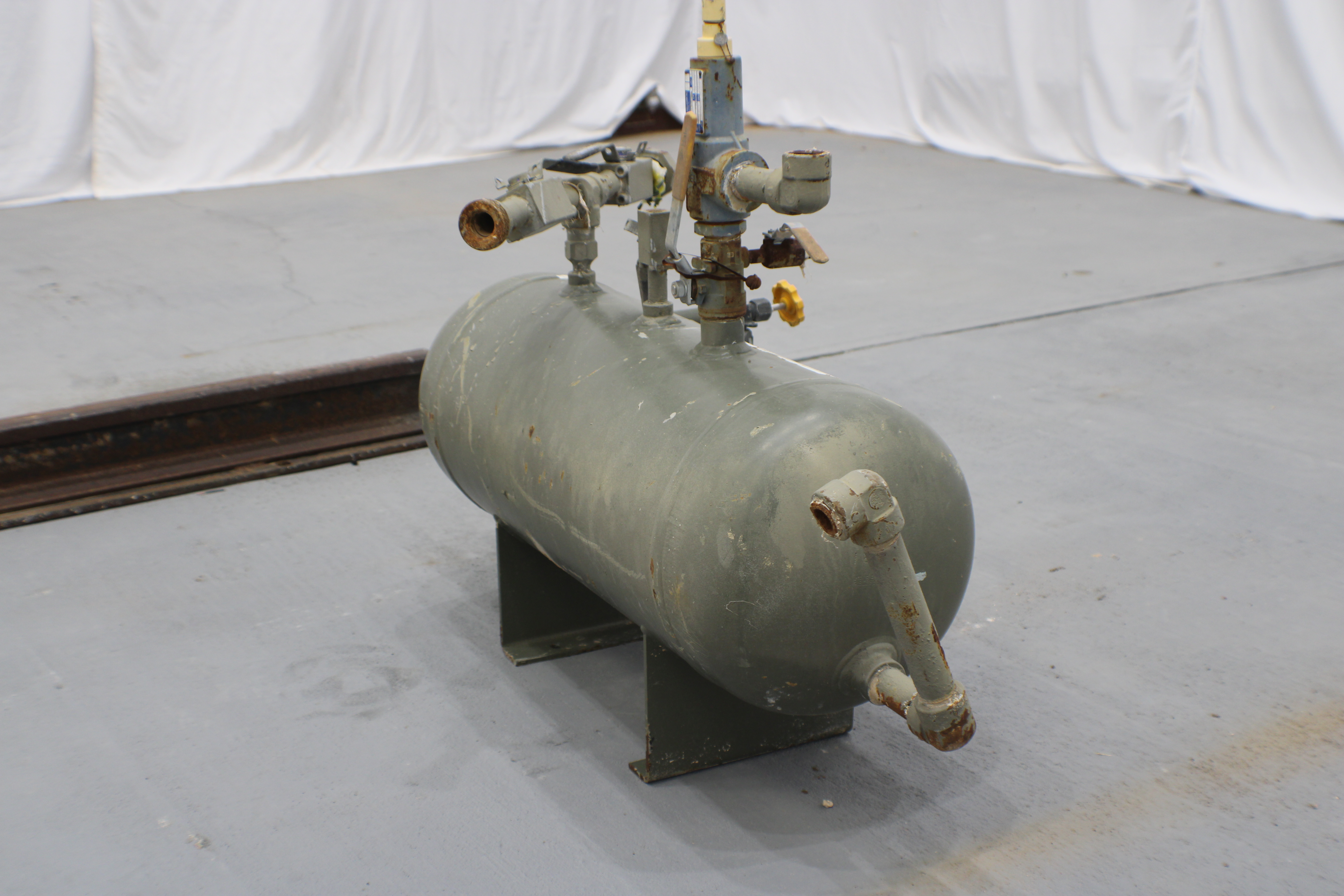 Used Blowcase, Horizontal, 12"x24", 500#