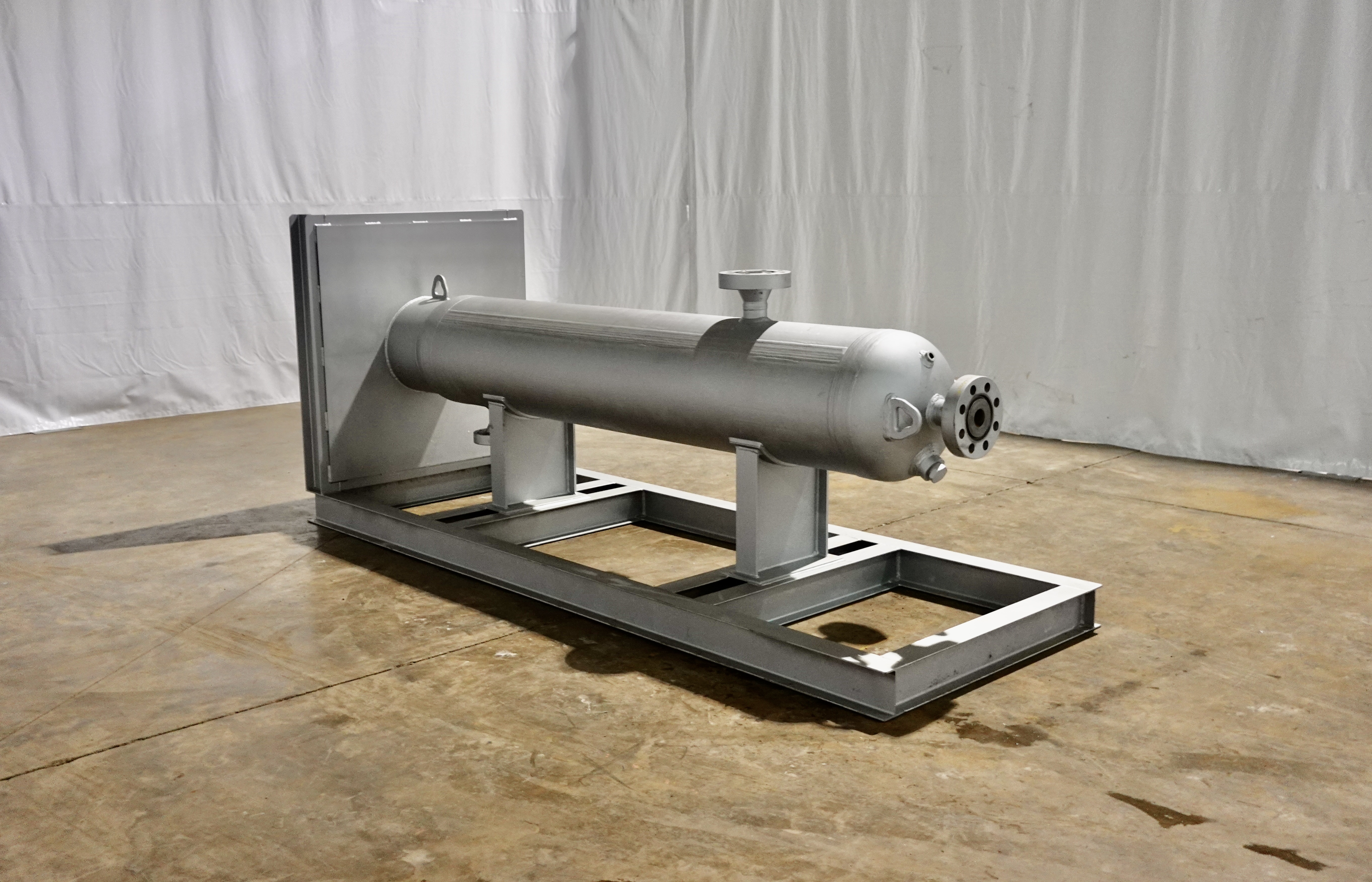 Refurbished Sand Trap, Gravity, 20"x8', 5000#