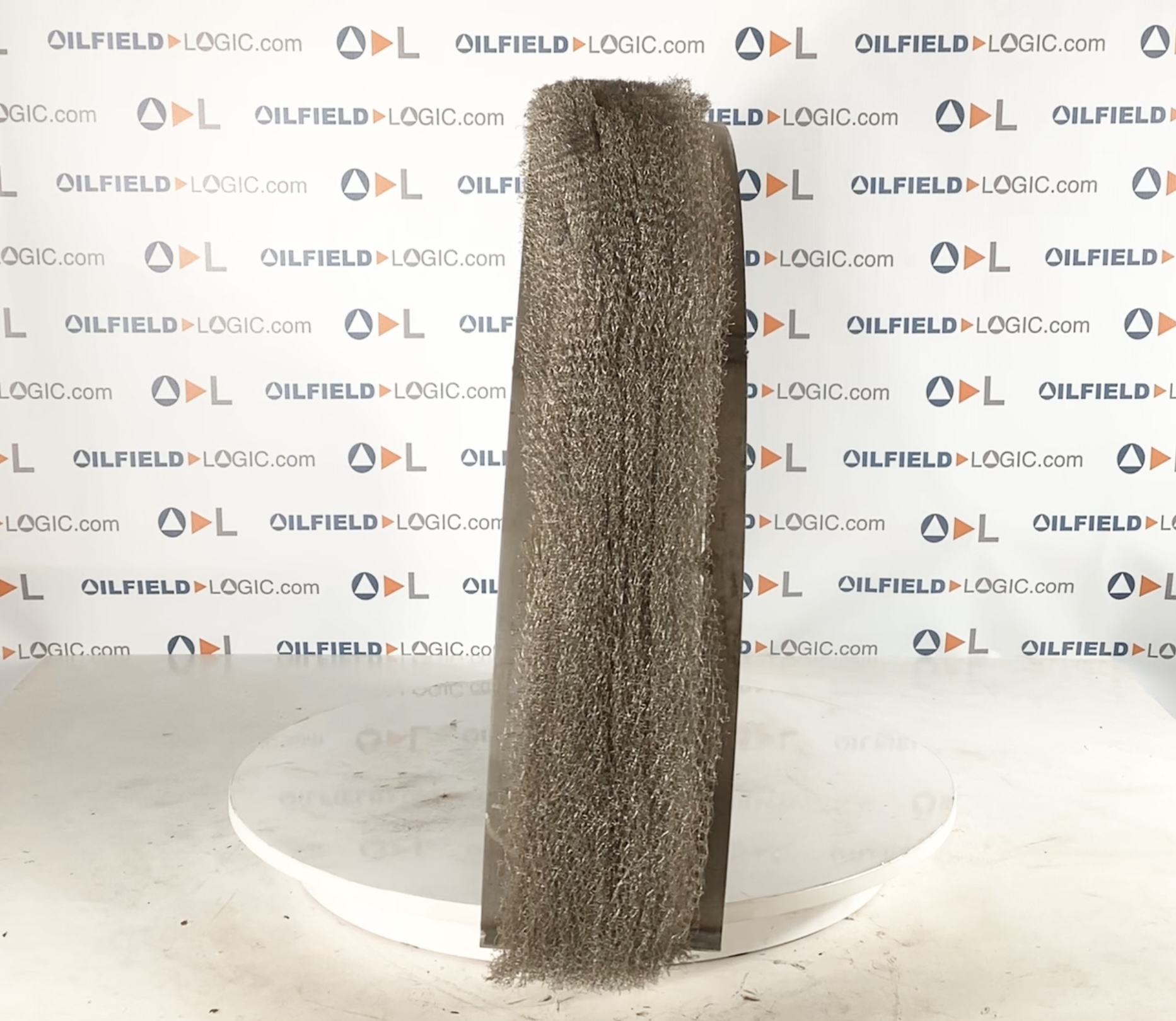 Mist Pad, Semi Circle, 33-3/4"x20-1/4"x6"