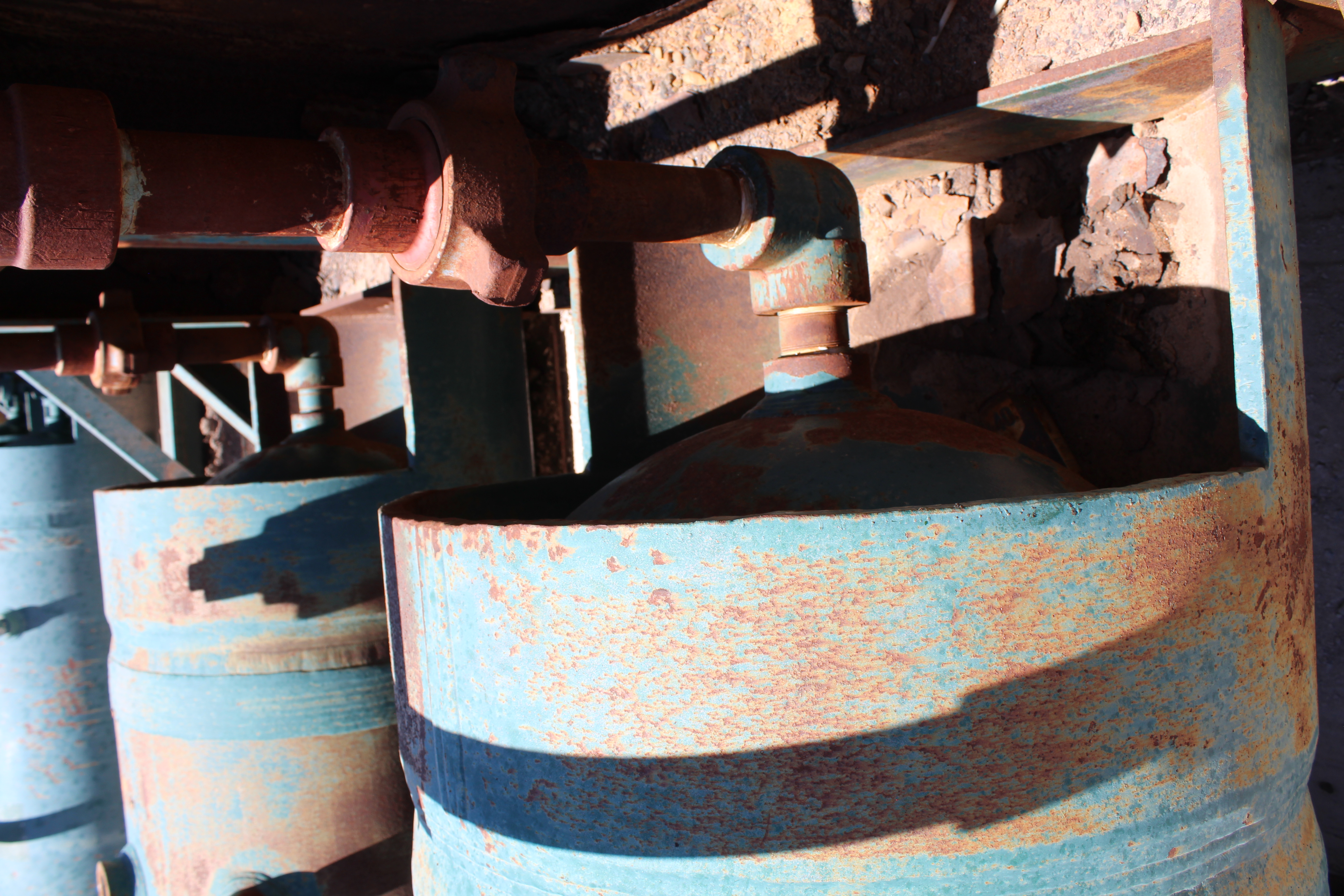 Used Sand Trap, Dual, Gravity, 30"x8', 3000#