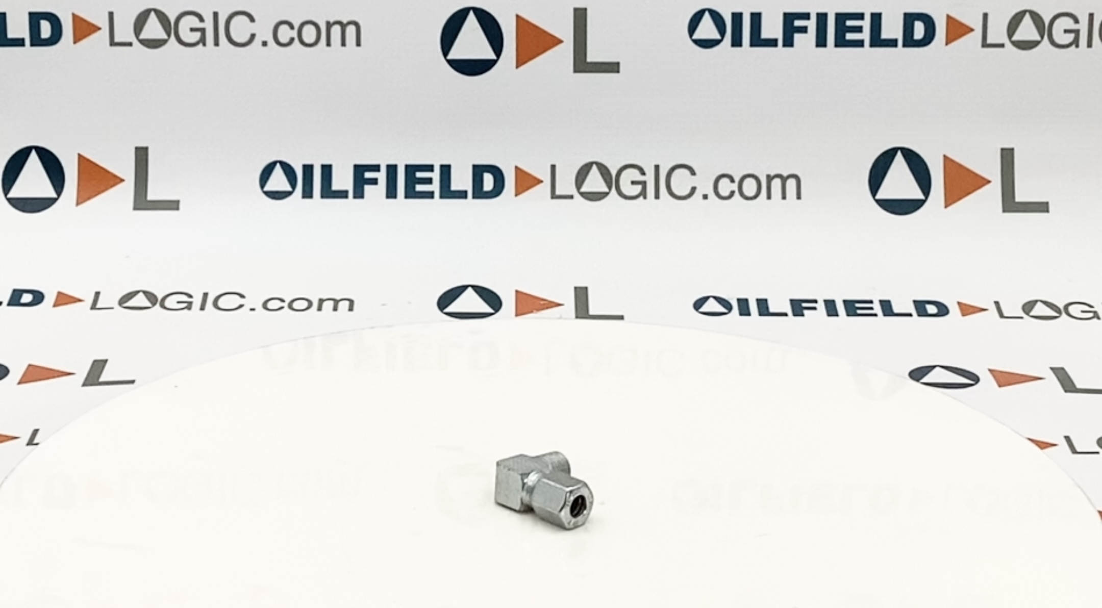 Fitting, Tube, Elbow, Stainless Steel, 1/8"x1/8", Tubing x MNPT, Flare-Less