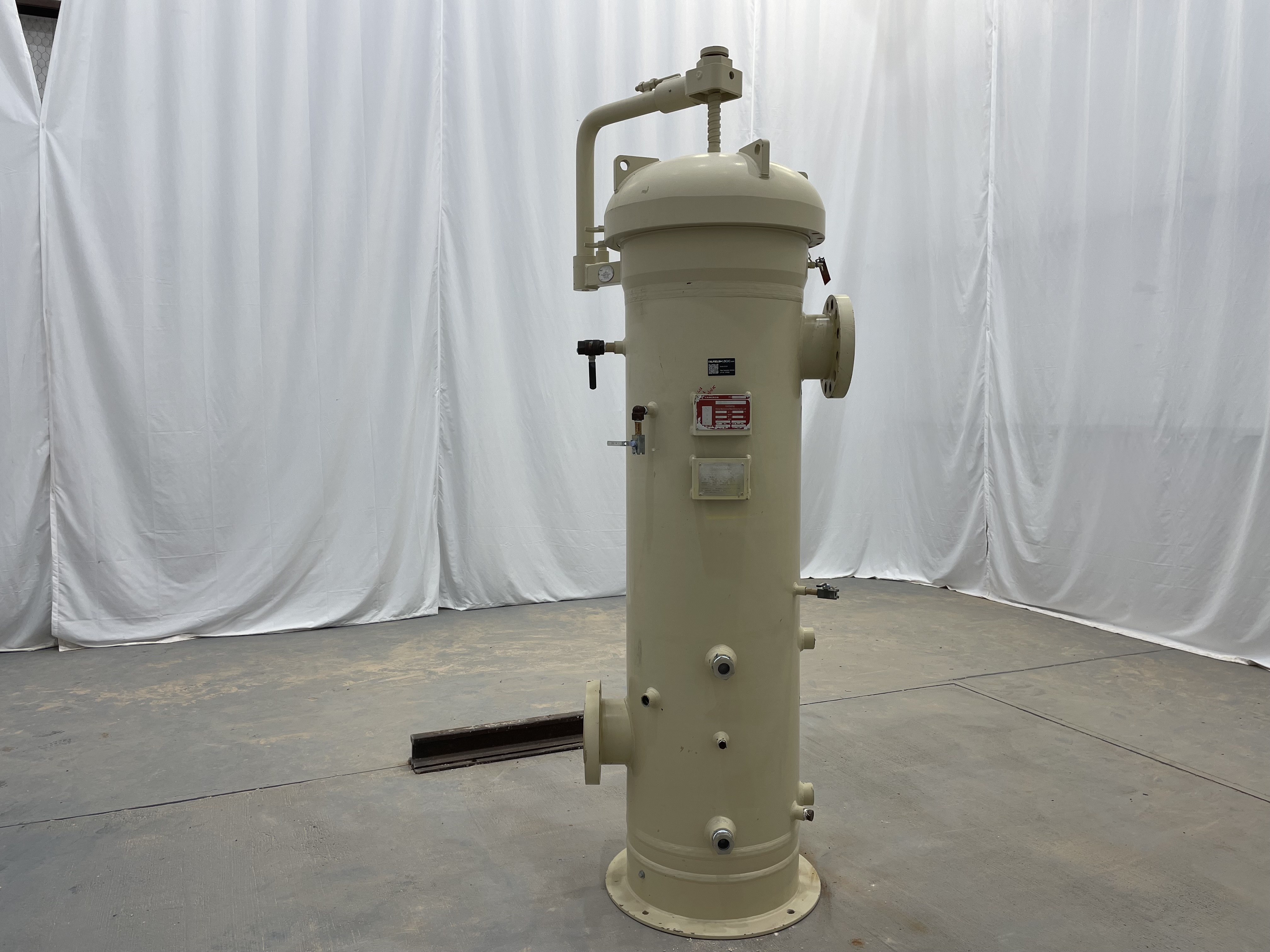 Filter Separator, Vertical, 24"x6', 1440#